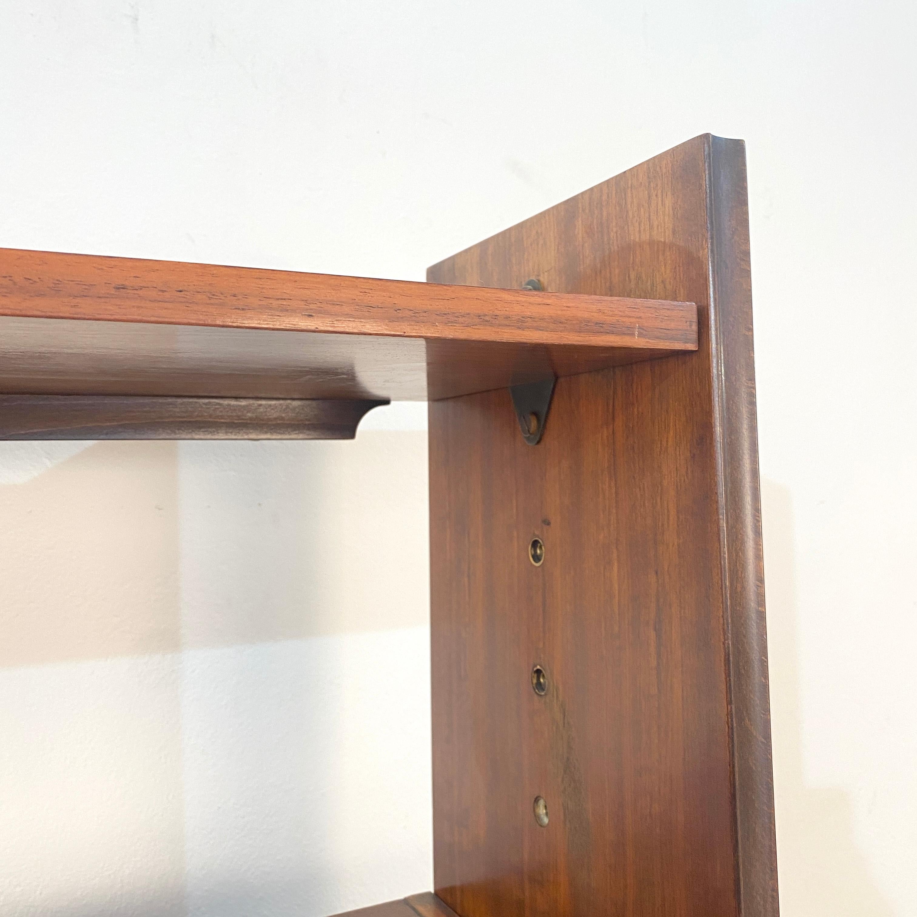 Mid Century Modern Italian Teak Shelf / Bookcase, Around 1960 For Sale 7