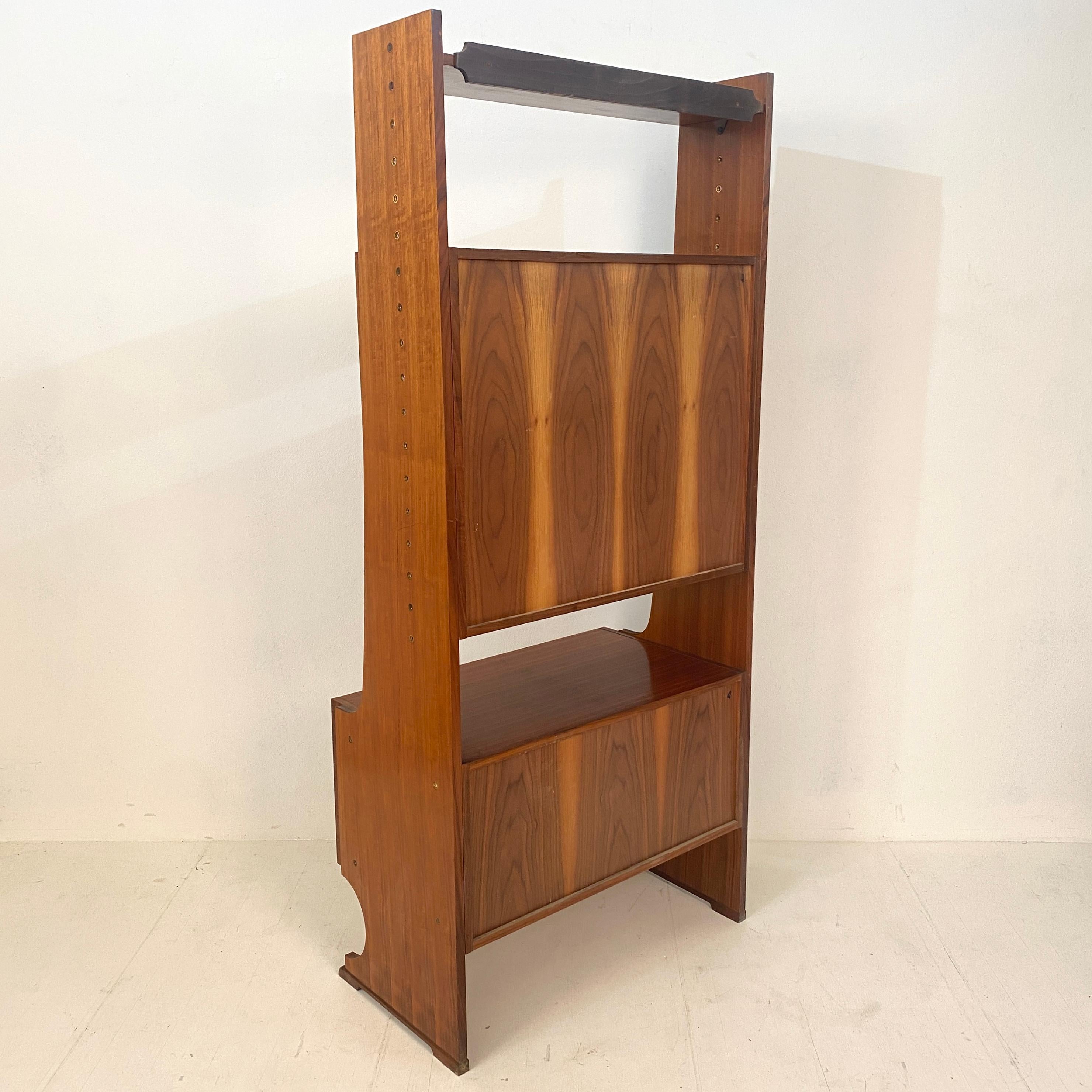 Mid Century Modern Italian Teak Shelf / Bookcase, Around 1960 For Sale 9