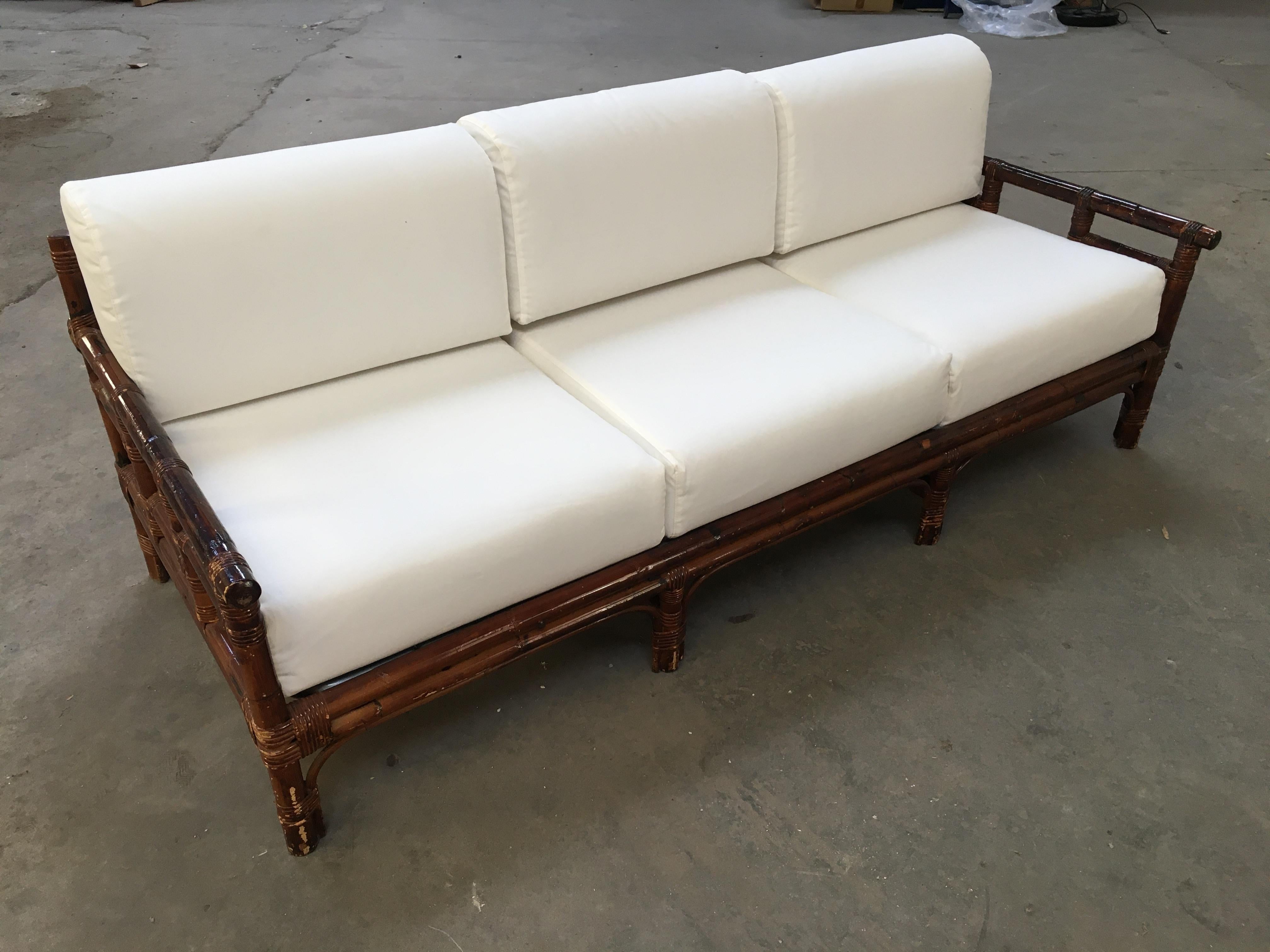 Cotton Mid-Century Modern Italian Three-Seat Bamboo Sofa with Cushions, 1970s