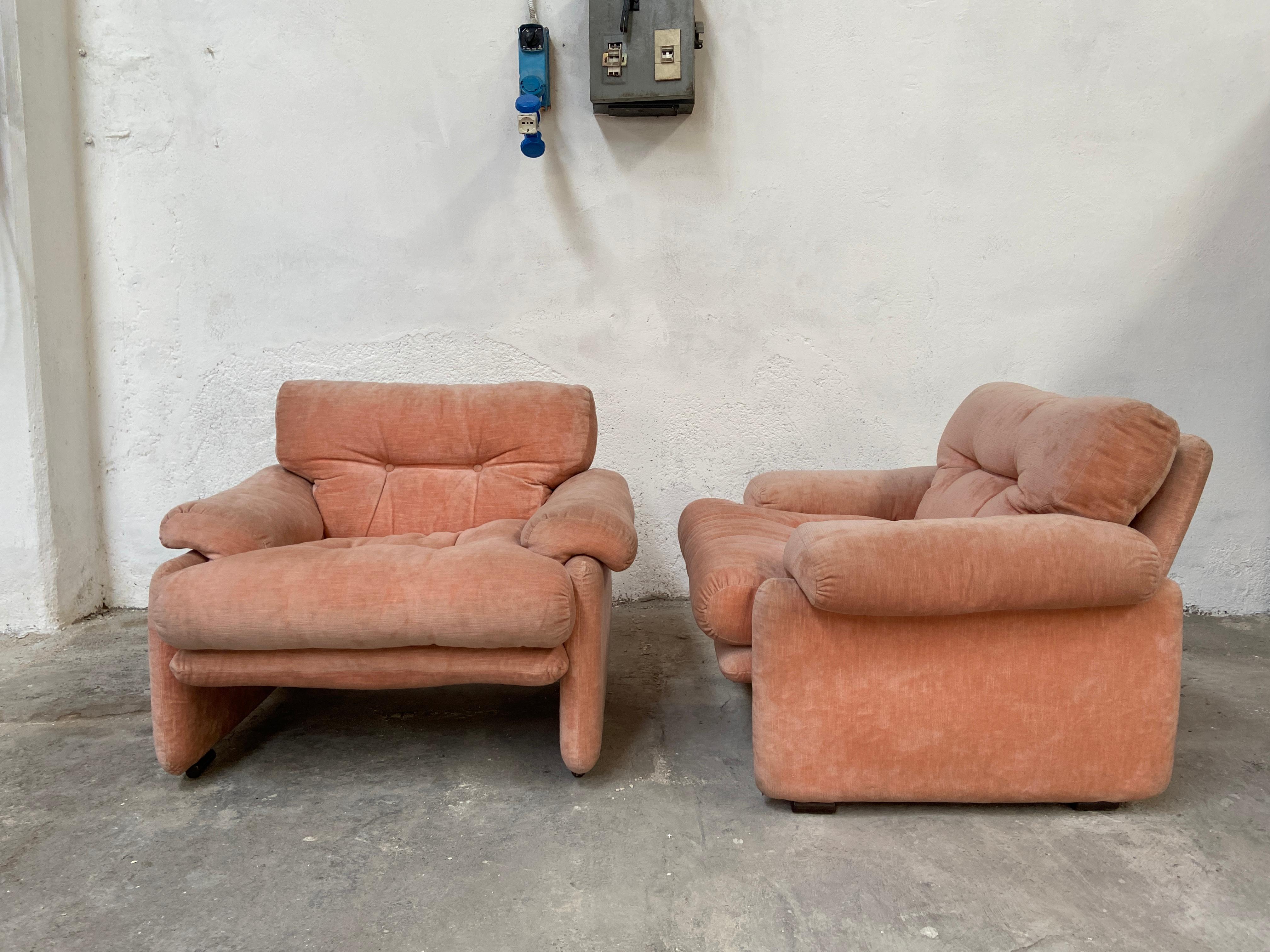 Modernes italienisches Dreisitzer-Sofa „Coronado“ aus der Mitte des Jahrhunderts von Tobia Scarpa für B&B im Angebot 6