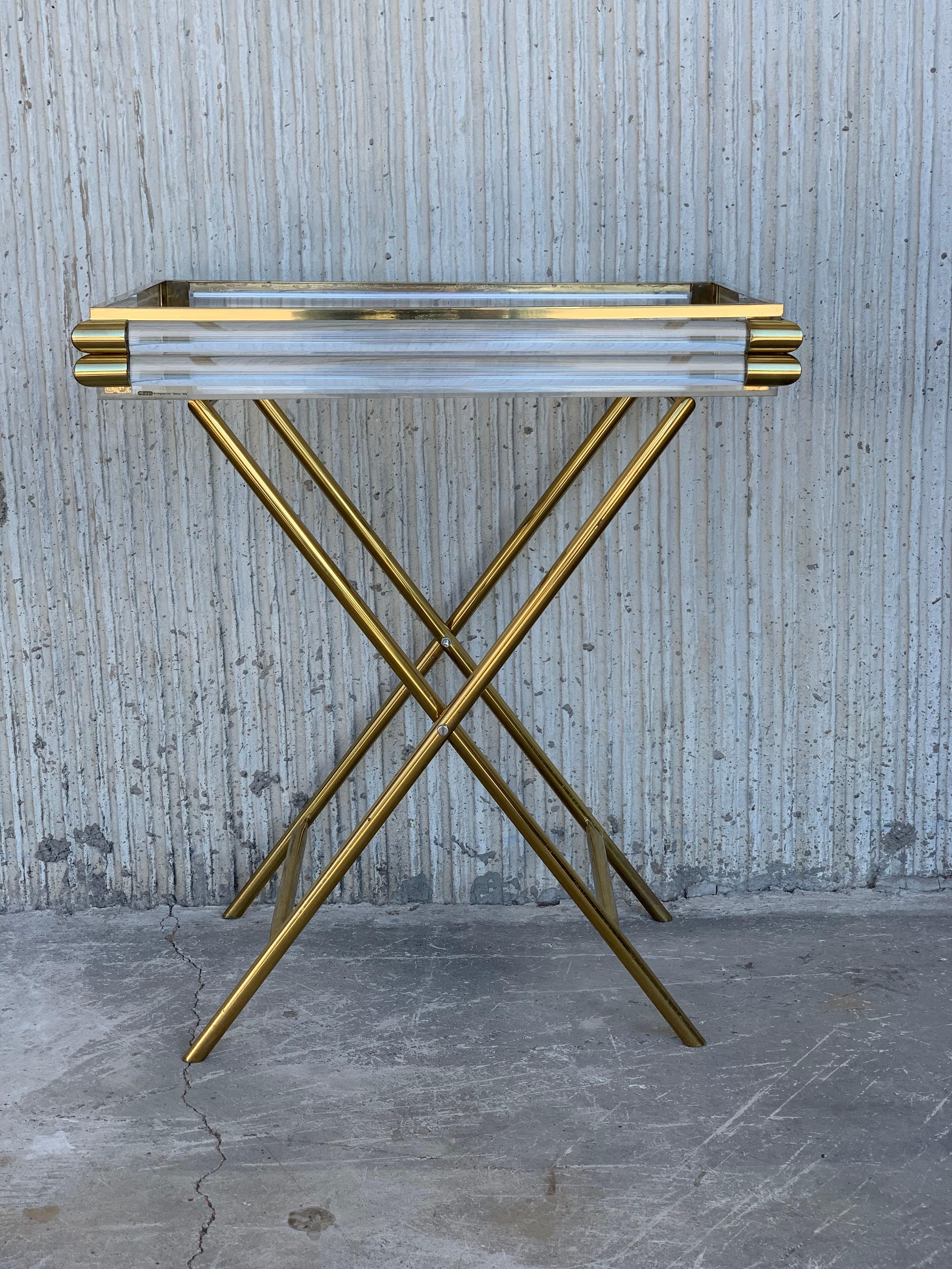 Folding tray and stand designed by Montagnani in the 1960s and also manufactured in the 1960s.
This fantastic tray is like we have never seen before.