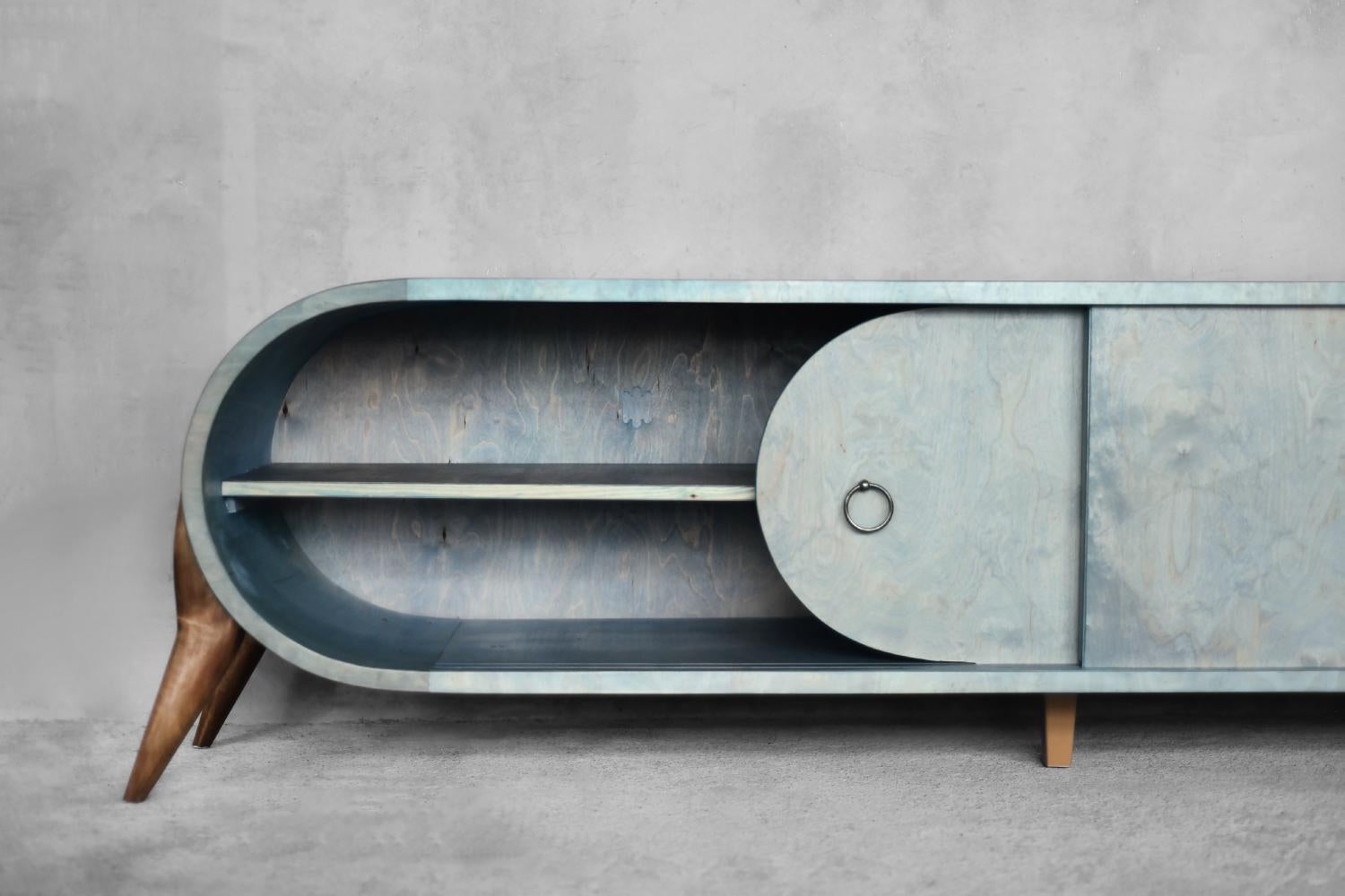 Mid-Century Modern Italian Turquoise Streamline Sideboard in Birch, 1960s en vente 8