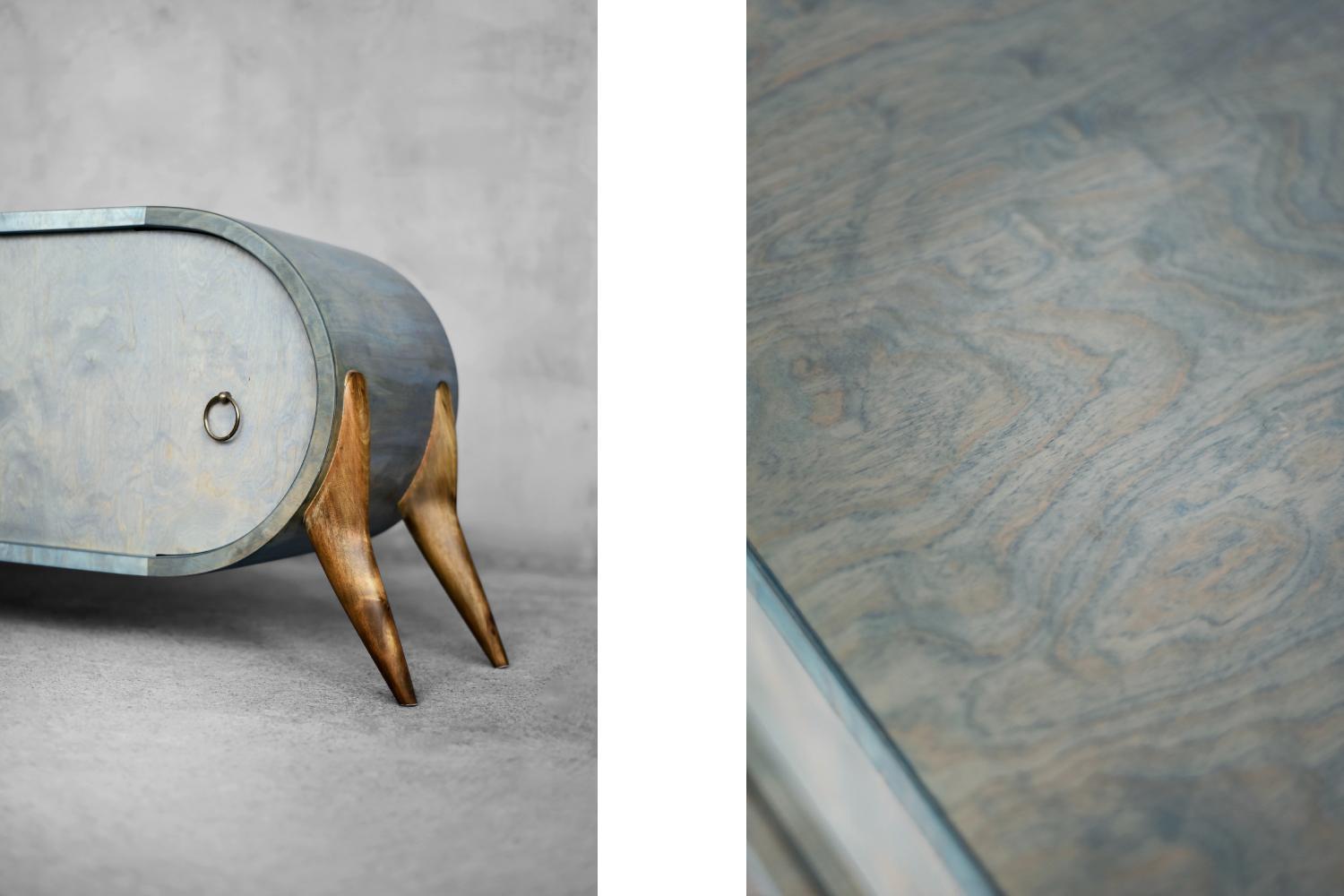 italien Mid-Century Modern Italian Turquoise Streamline Sideboard in Birch, 1960s en vente