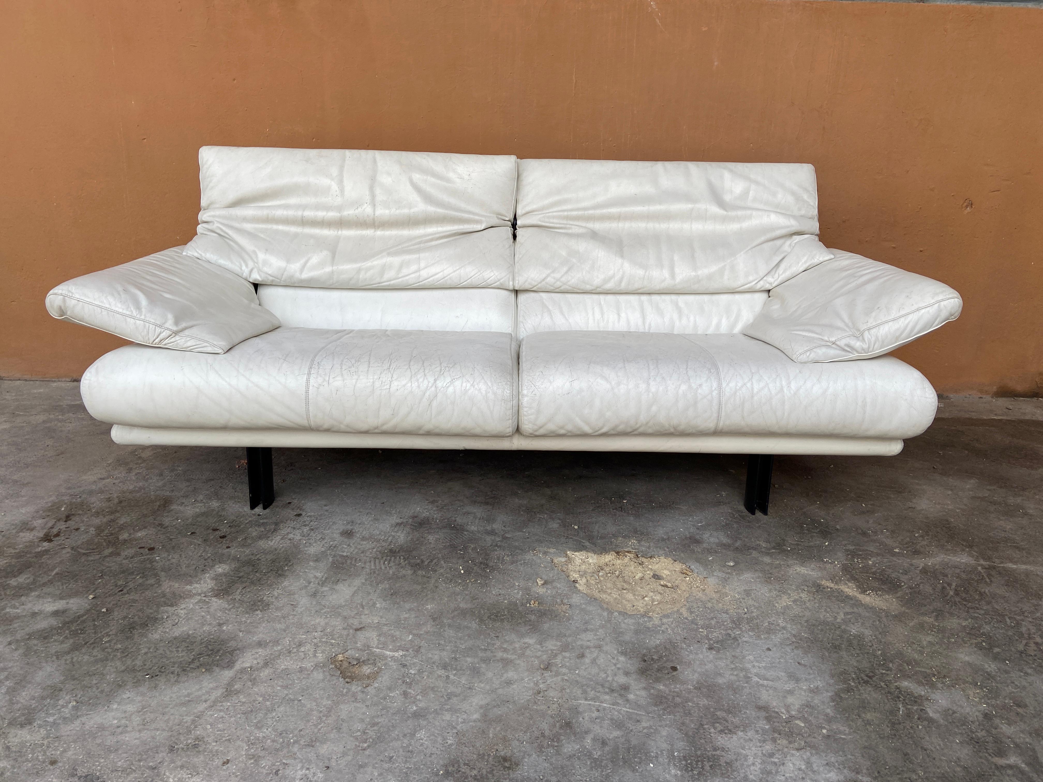 Mid-Century Modern Italian Two and a Half Seat White Leather Sofa B&B 