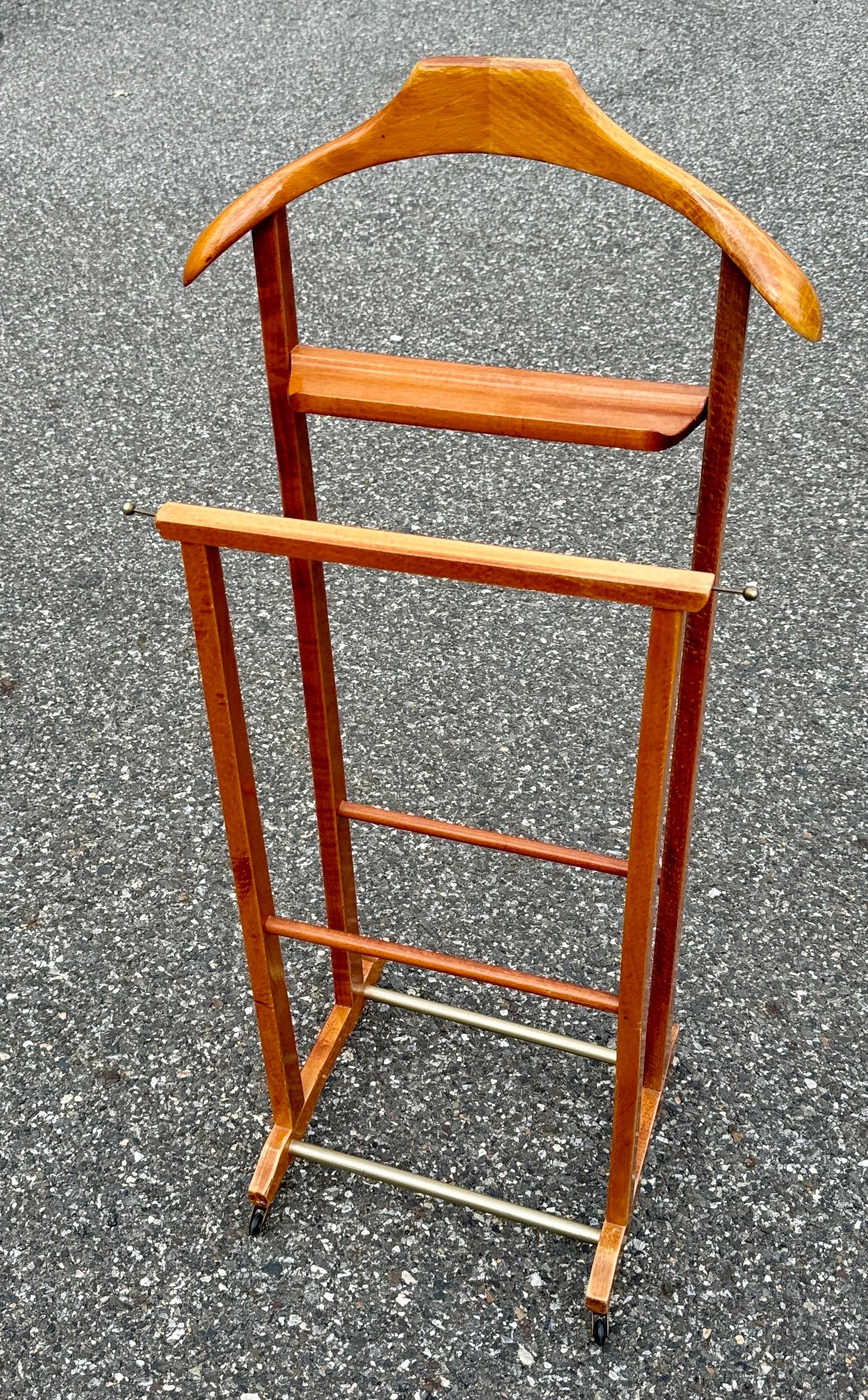 Mid-Century Modern Italian Valet by Fratelli Reguitti, circa 1960-70's 13