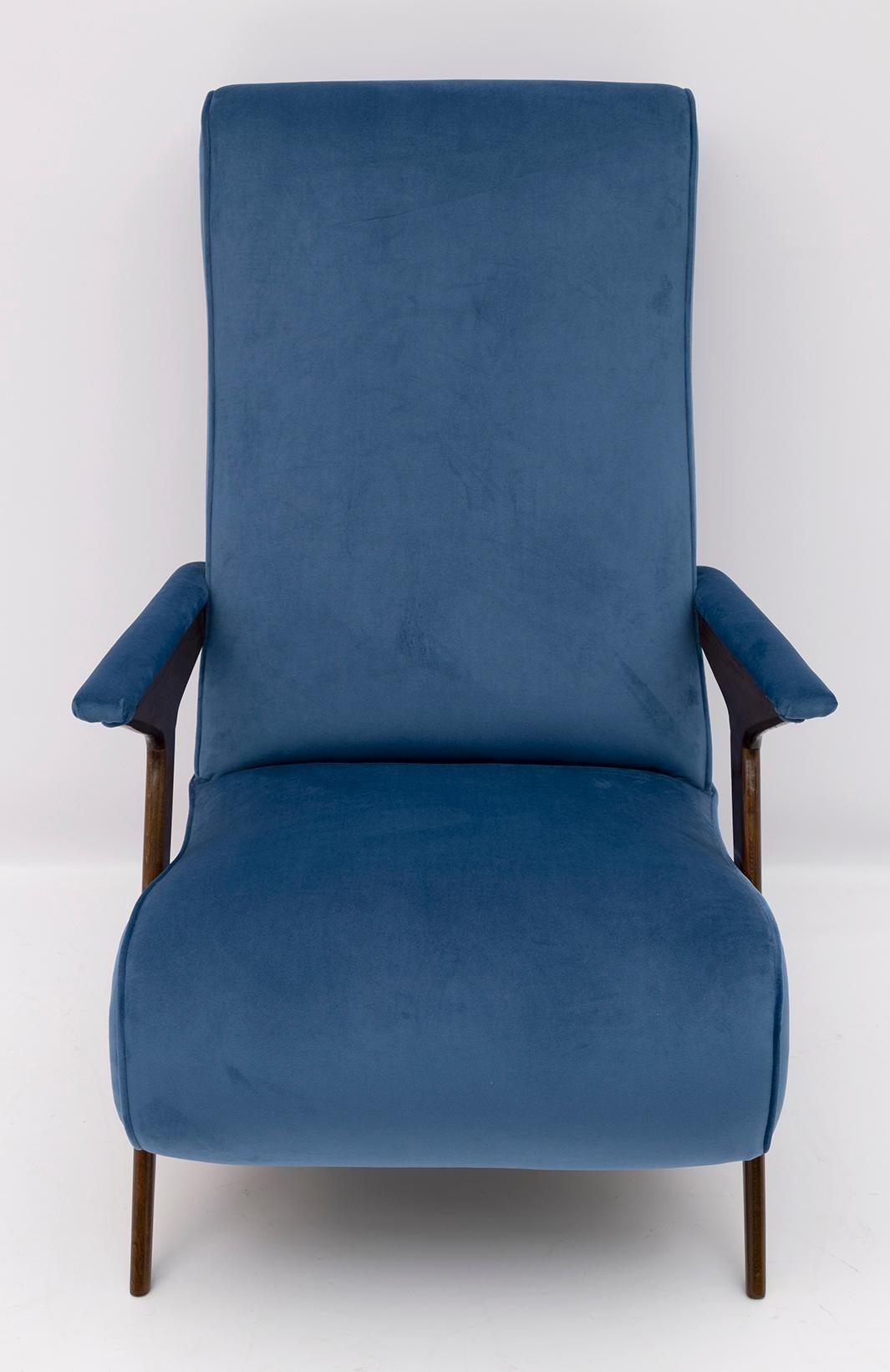 Mid-Century Modern Italian Velvet Armchair, 1950s 4