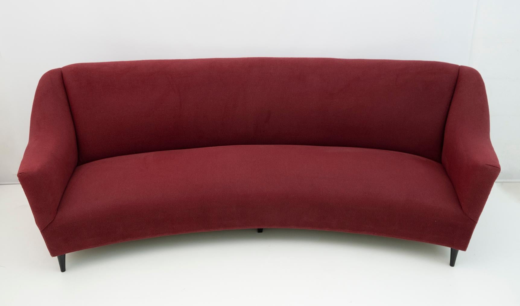 Mid-Century Modern Italian Velvet Curved Sofa, 1950s 1