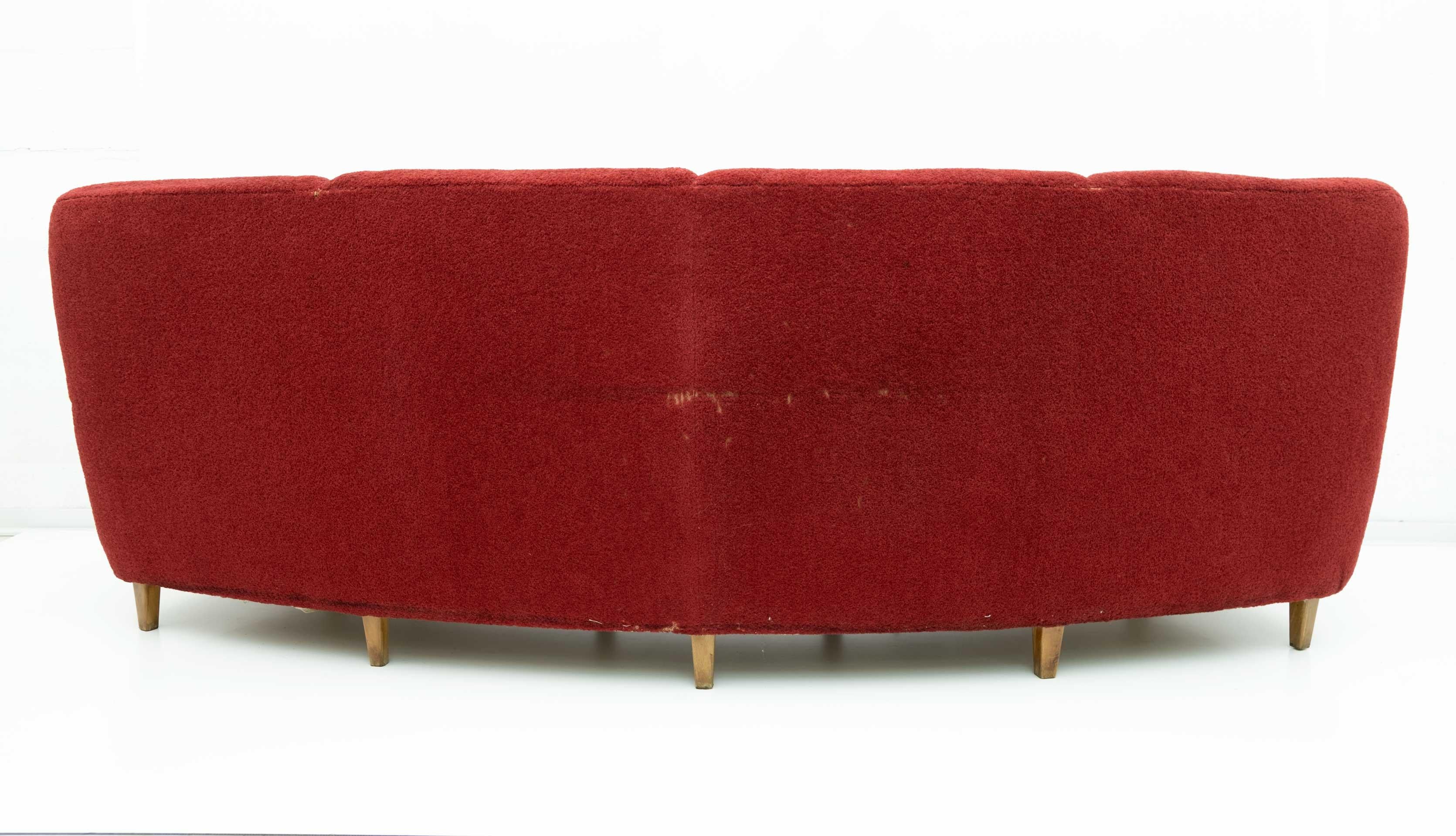 Mid-Century Modern Italian Velvet four Seater Curved Sofa, 1950s For Sale 5