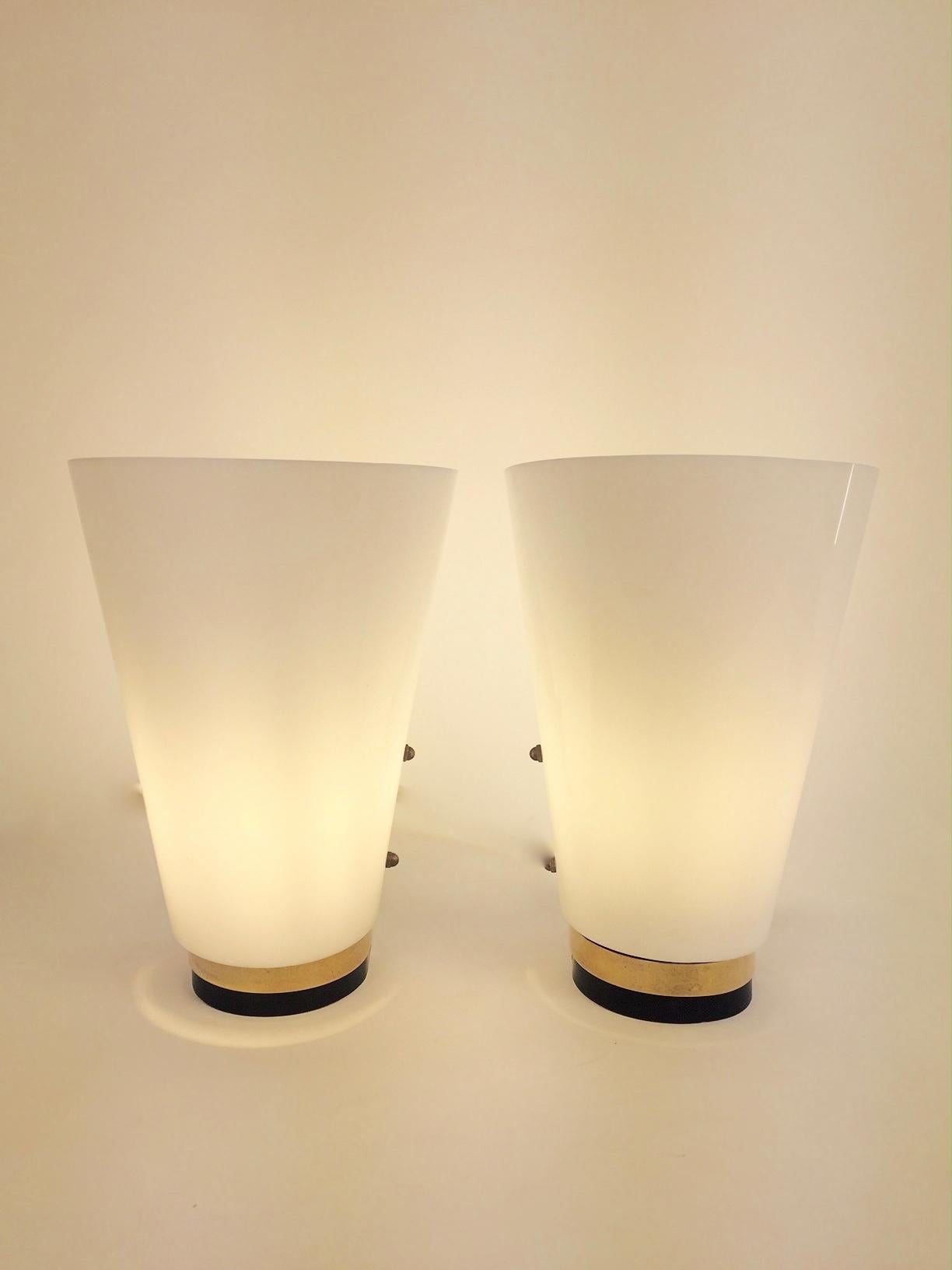 Mid-Century Modern Italian Wall Lights, 1960s For Sale 1