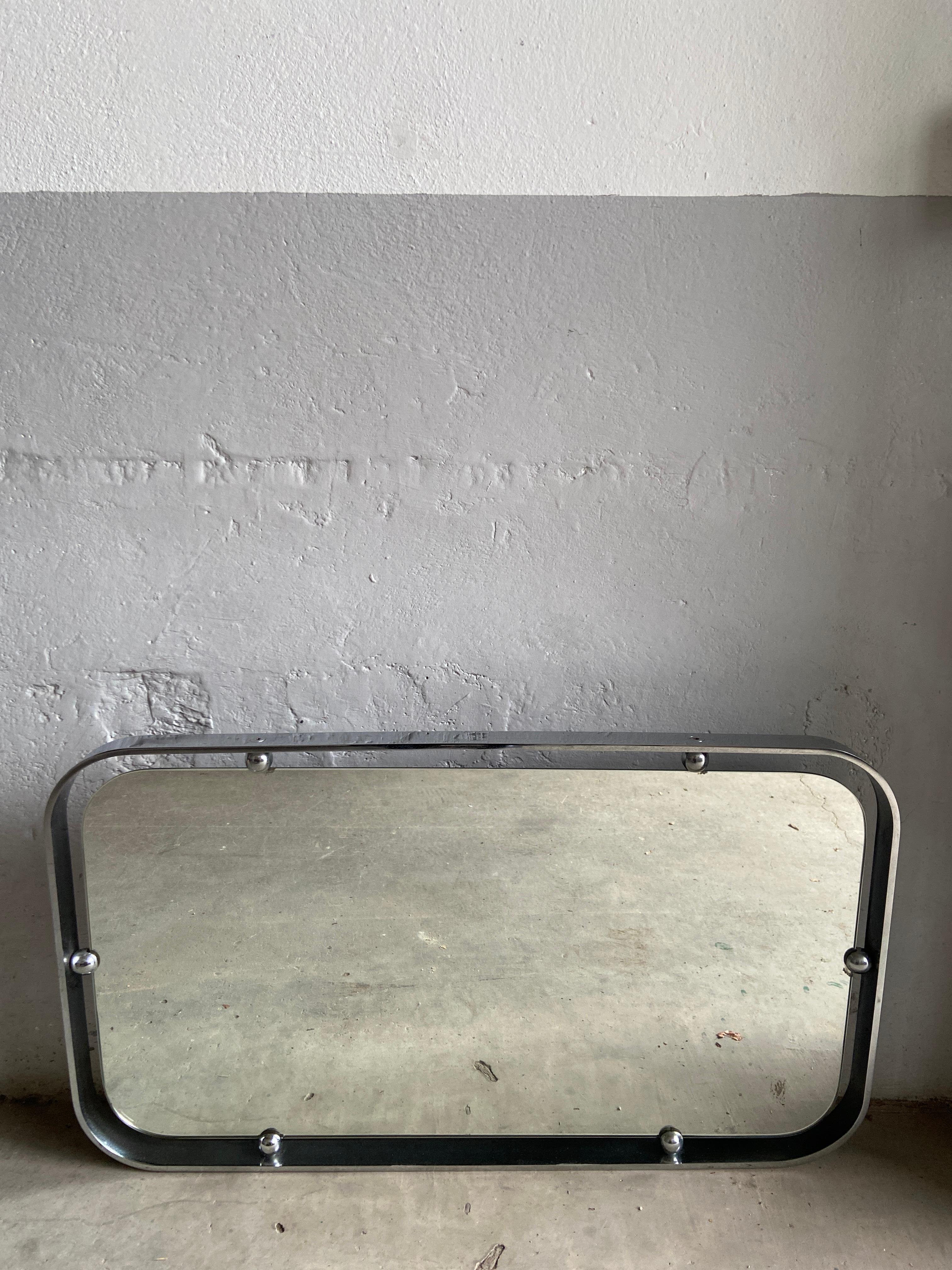 Mid-Century Modern Italian Wall Mirror with Chrome Metal Frame, 1970s For Sale 5