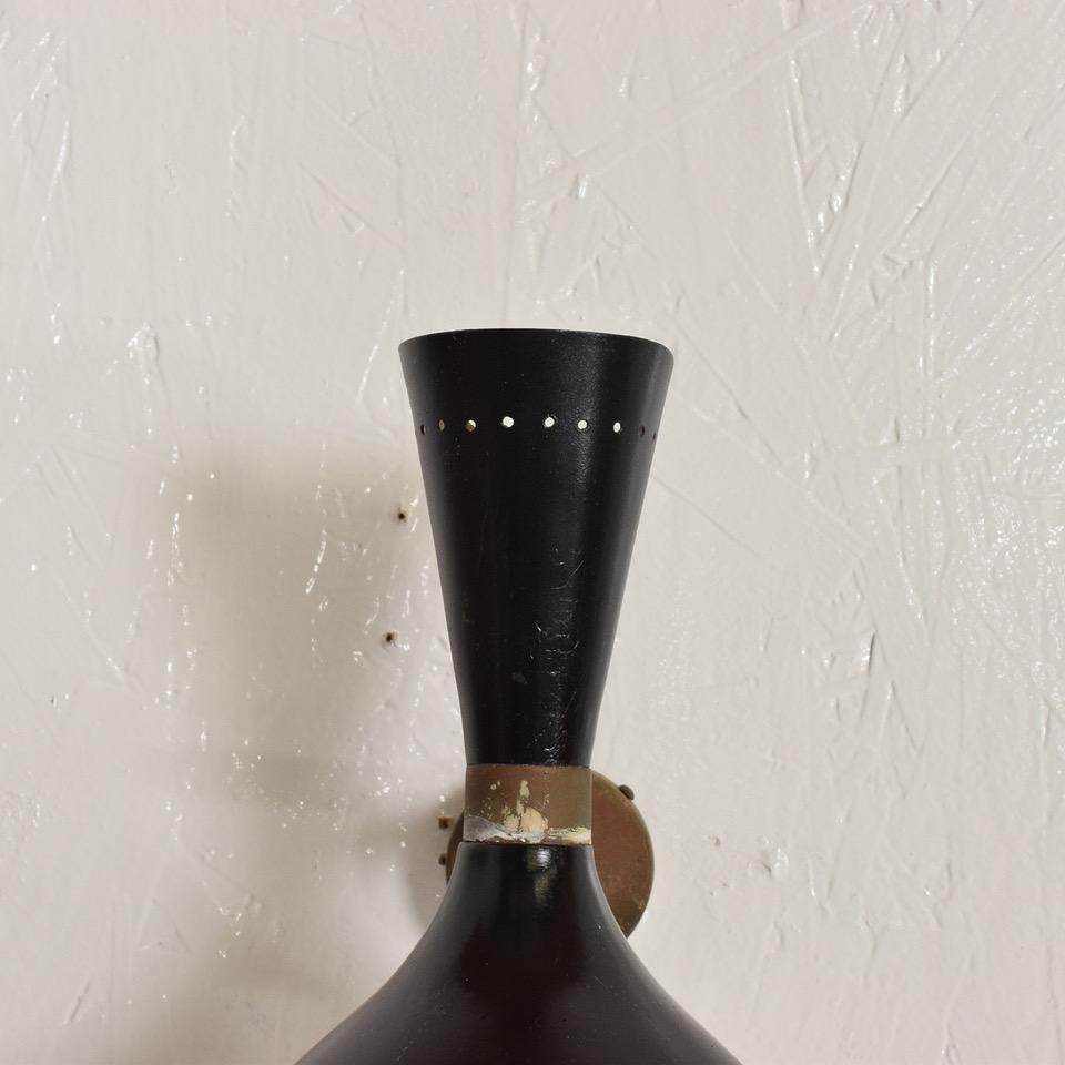 Patinated Mid-Century Modern Italian Wall Sconce in Black after Sarfatti, Stilnovo