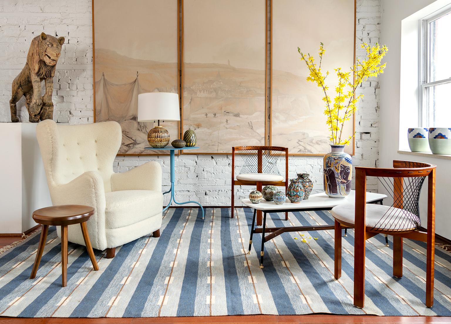 Mid-Century Modern Italian White Marble and Teak Coffee Table 2