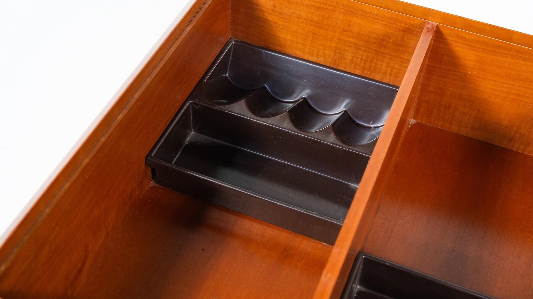 Table basse en bois italienne moderne du milieu du siècle, 1960 en vente 3