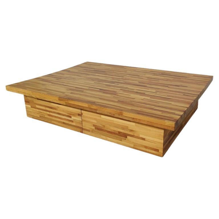 Table basse italienne en bois de style mi-siècle moderne