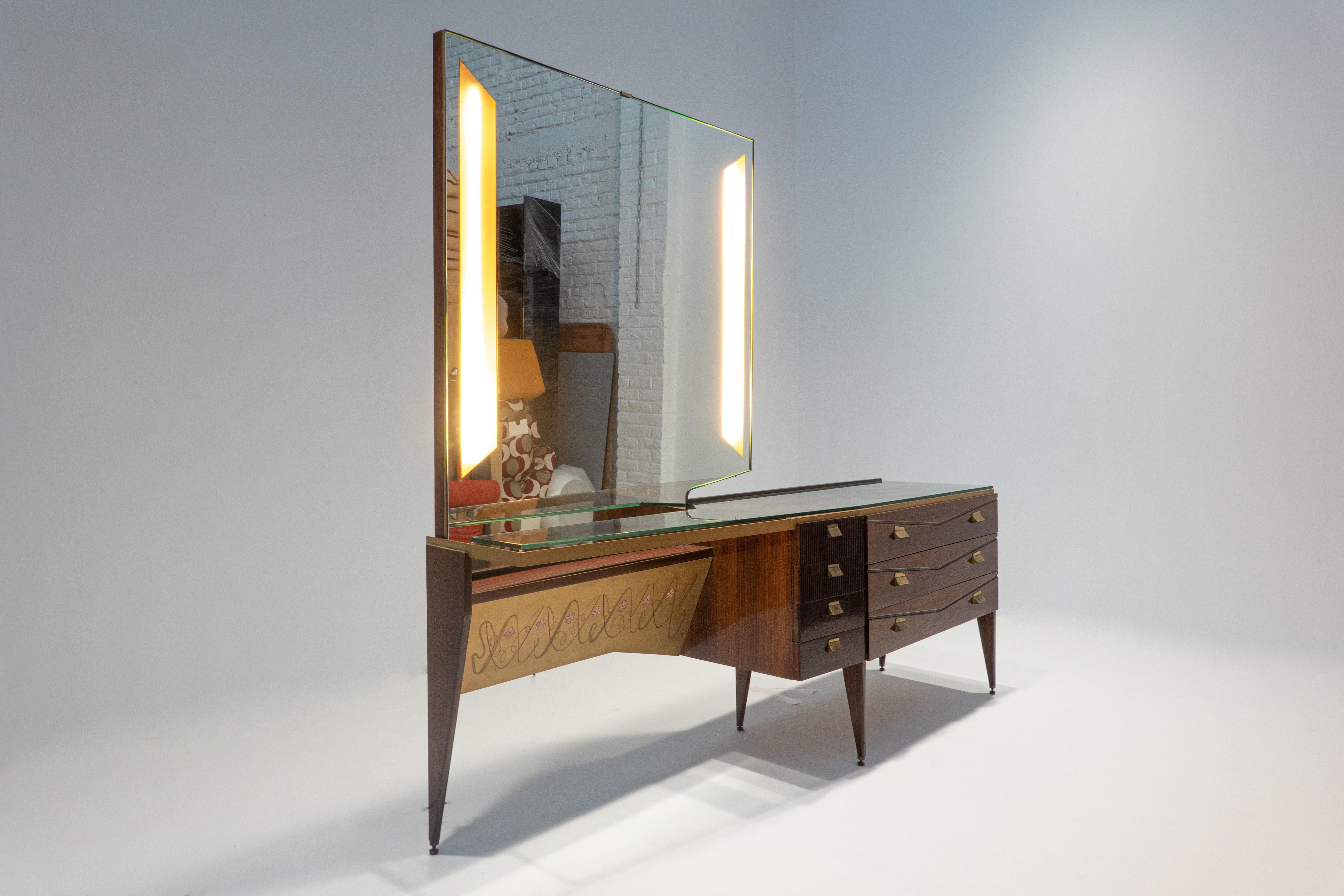 Mid-Century Modern Italian Wooden Dressing Table with Lightning Mirror, 1960s For Sale 4