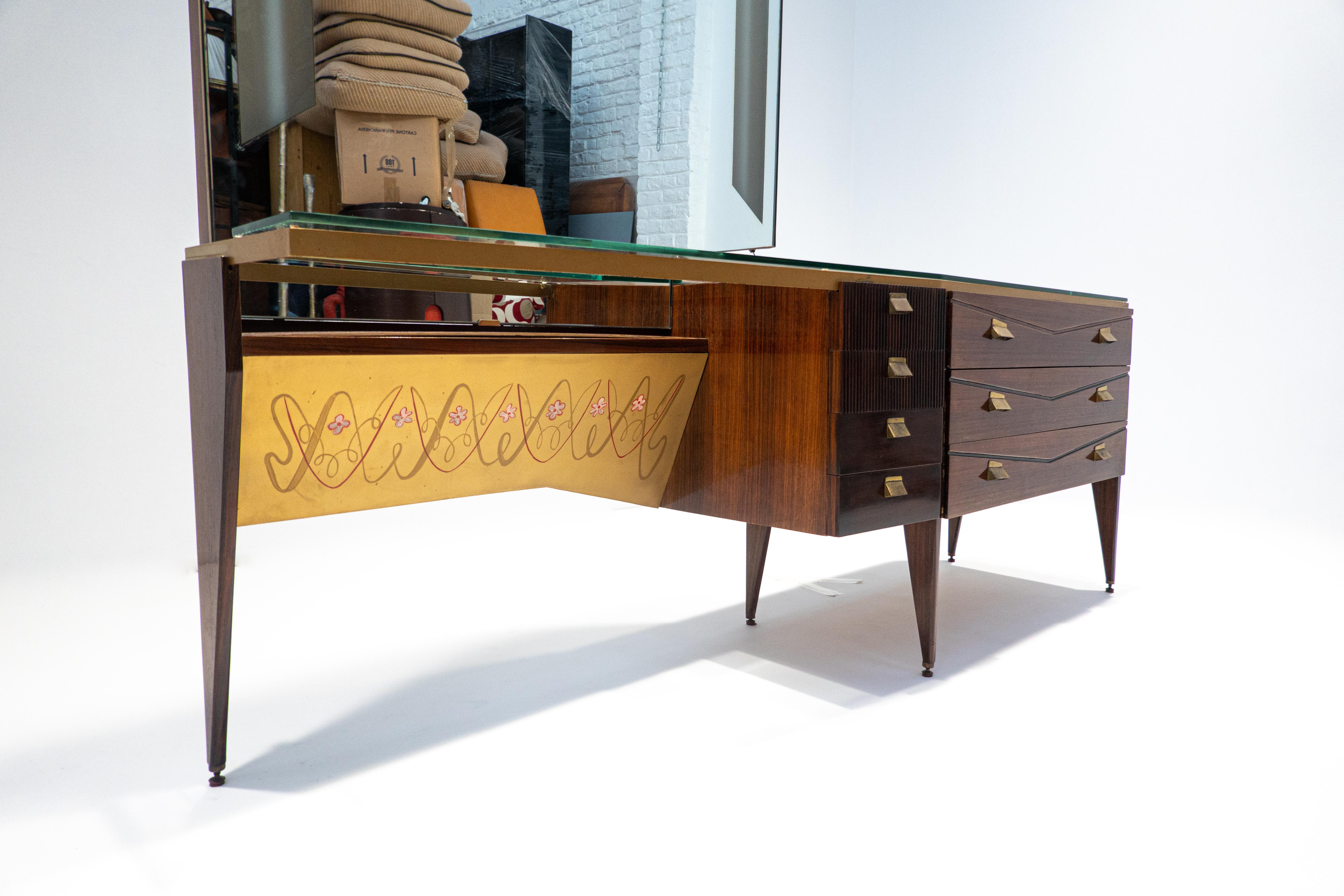 Mid-Century Modern Italian Wooden Dressing Table with Lightning Mirror, 1960s In Good Condition For Sale In Brussels, BE
