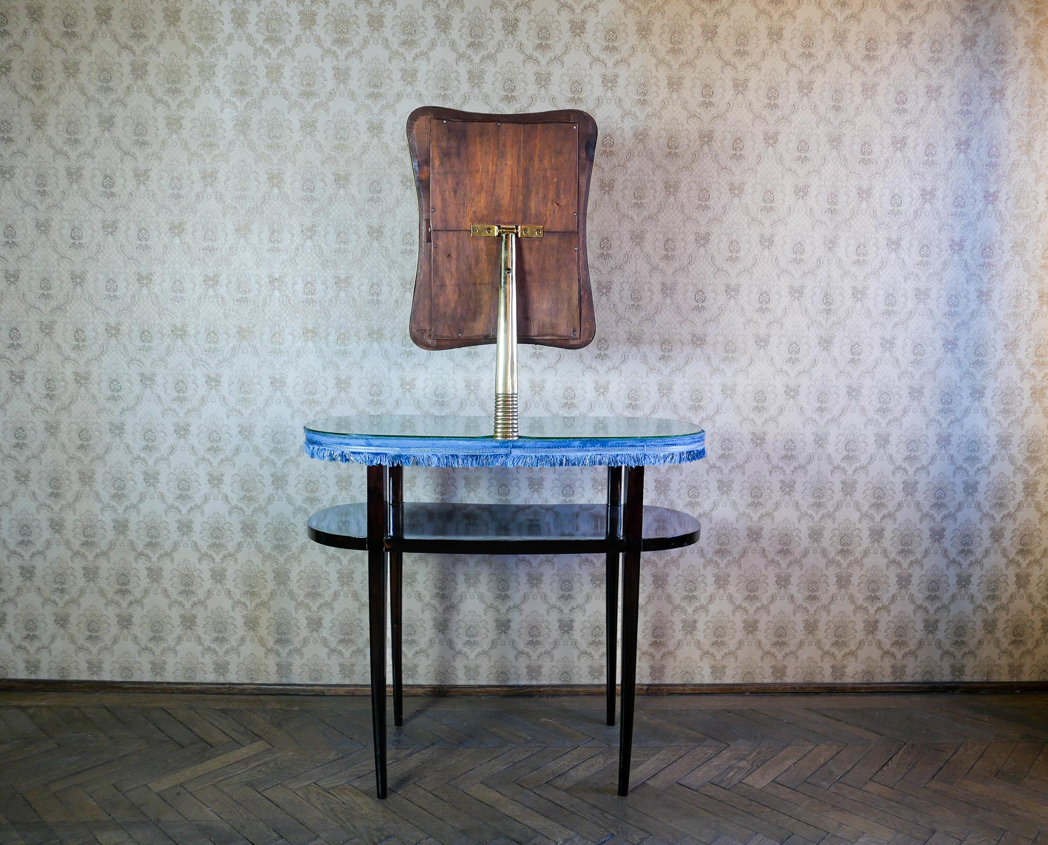 Mid-Century Modern Italian Wooden Glass XL Mirror Dressing Table, Italien 1950s (Lackiert) im Angebot