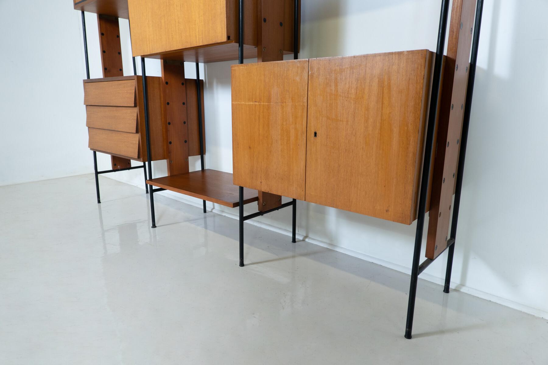 Mueble alto de madera italiano moderno de mediados de siglo, años 60 en venta 1
