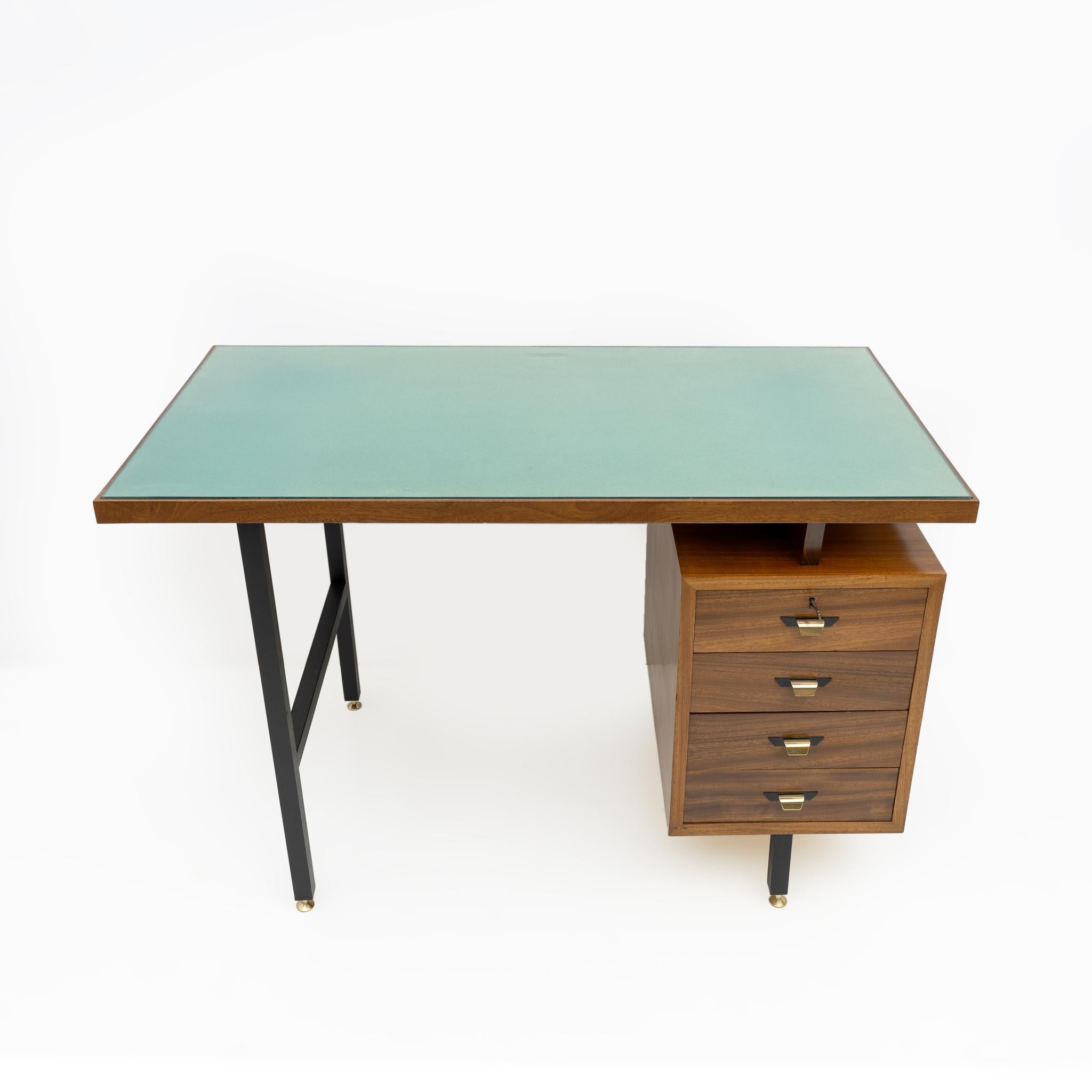 Mid-Century moderno Scrivania italiana moderna di metà secolo, anni '60 in vendita