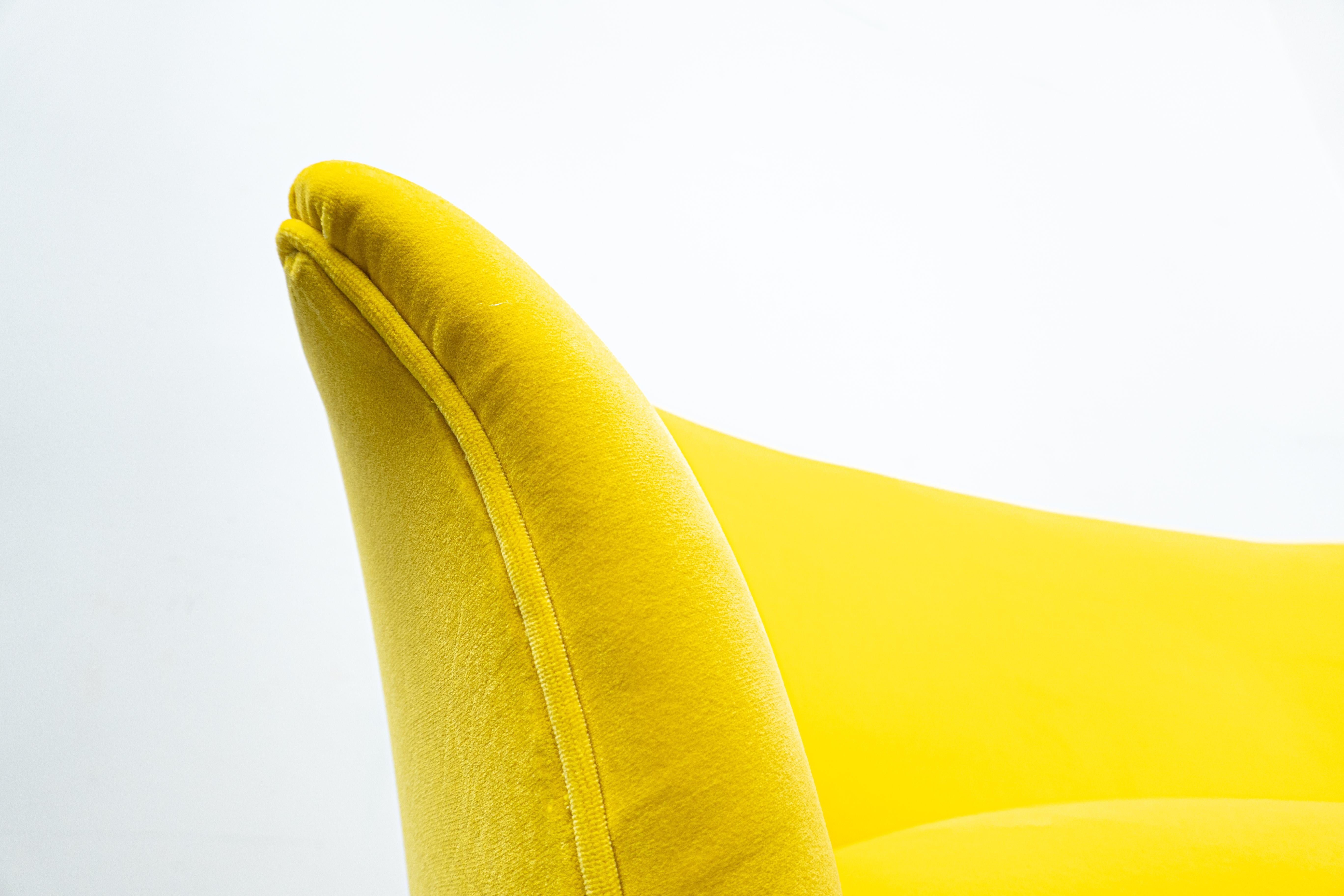 Mid-Century Modern Italian yellow fabric sofa, 1960s
European 
Reupholstered.