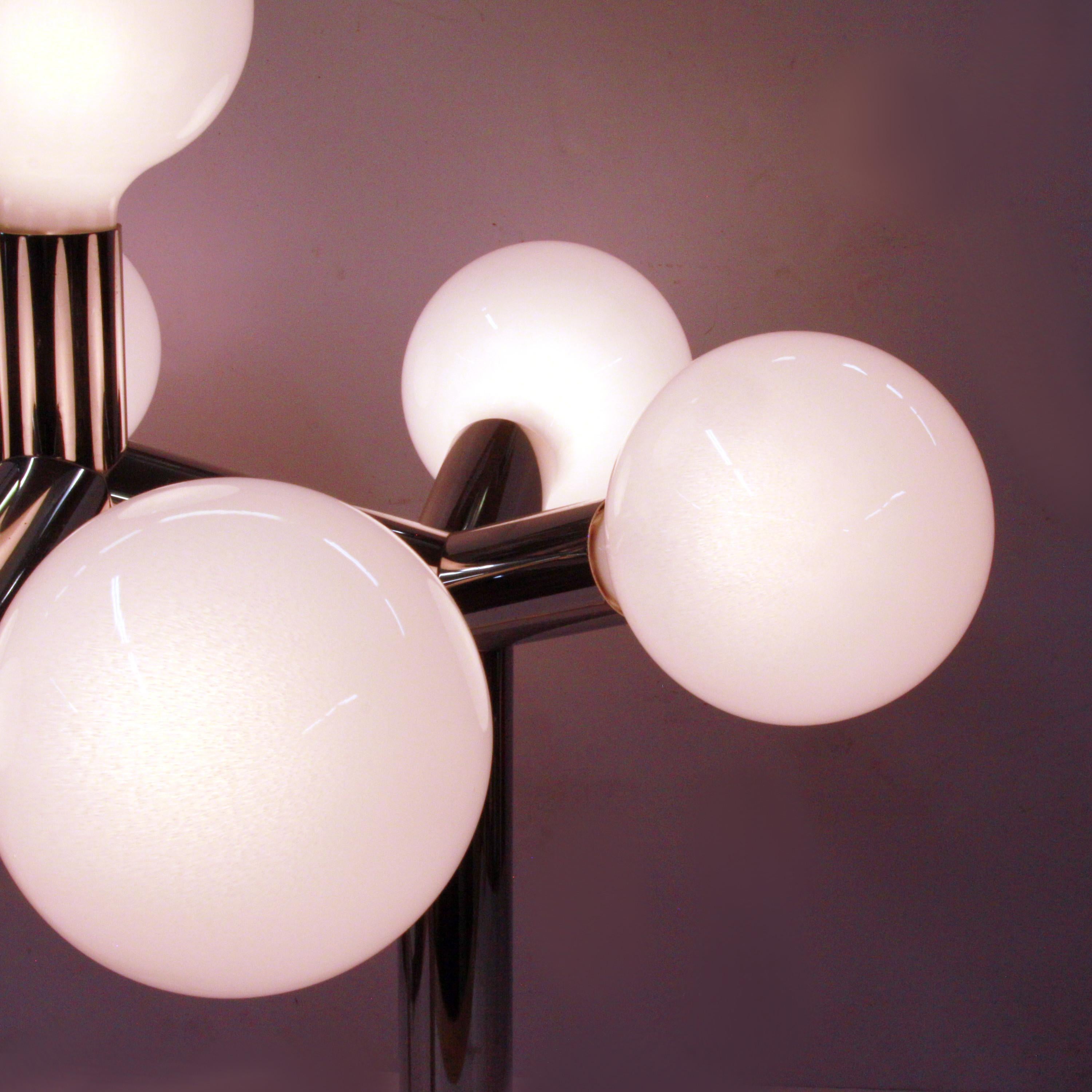 Mid Century Modern J. T. Kalmar Franken KG Atomic 7 Chrome Table Lamp For Sale 3