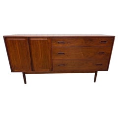 Mid-Century Modern Jack Cartwright for Founders Walnut Sideboard Mid-Century Modern Jack Cartwright for Founders Walnut Sideboard