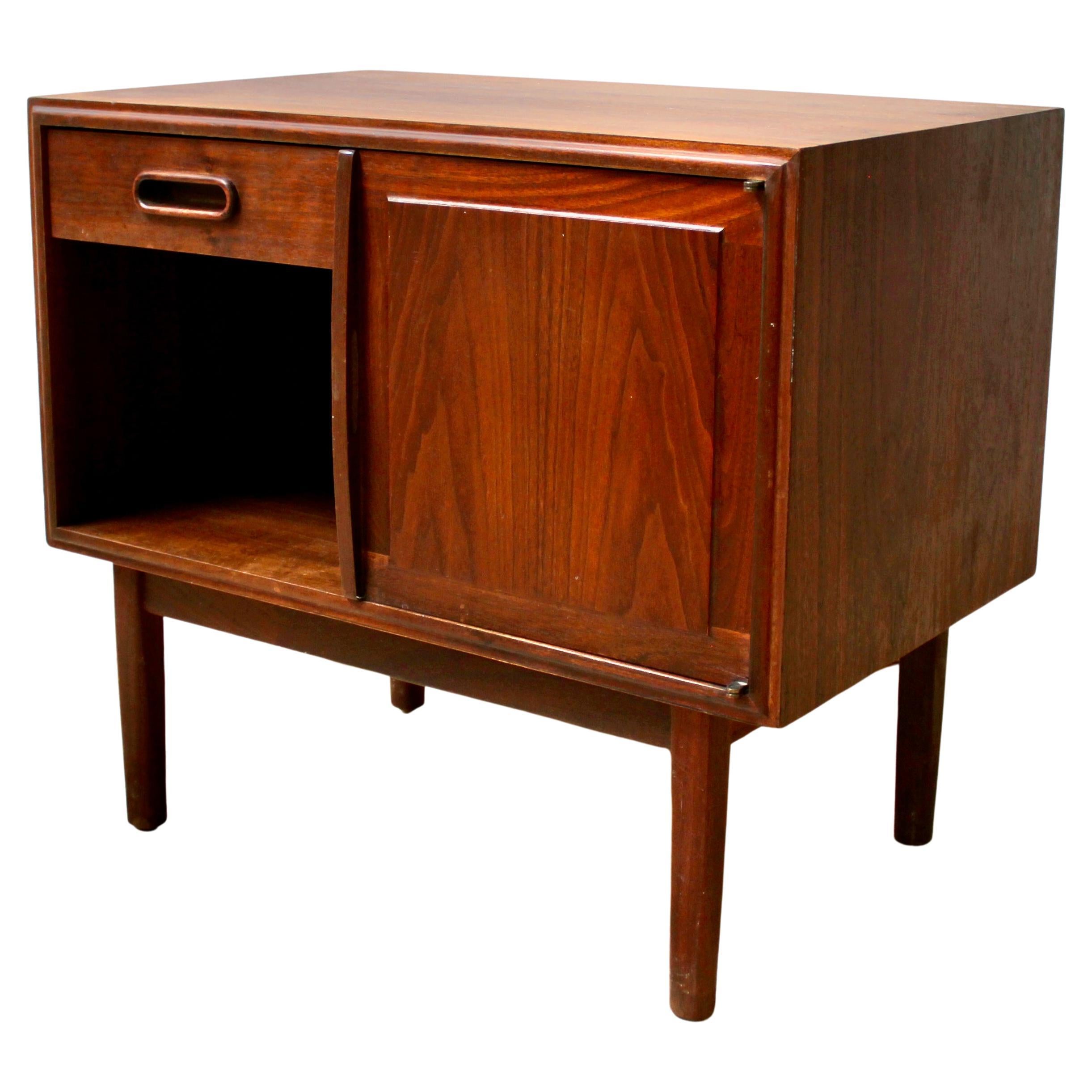 Mid-Century Modern Jack Cartwright Walnut Nightstand/Cabinet