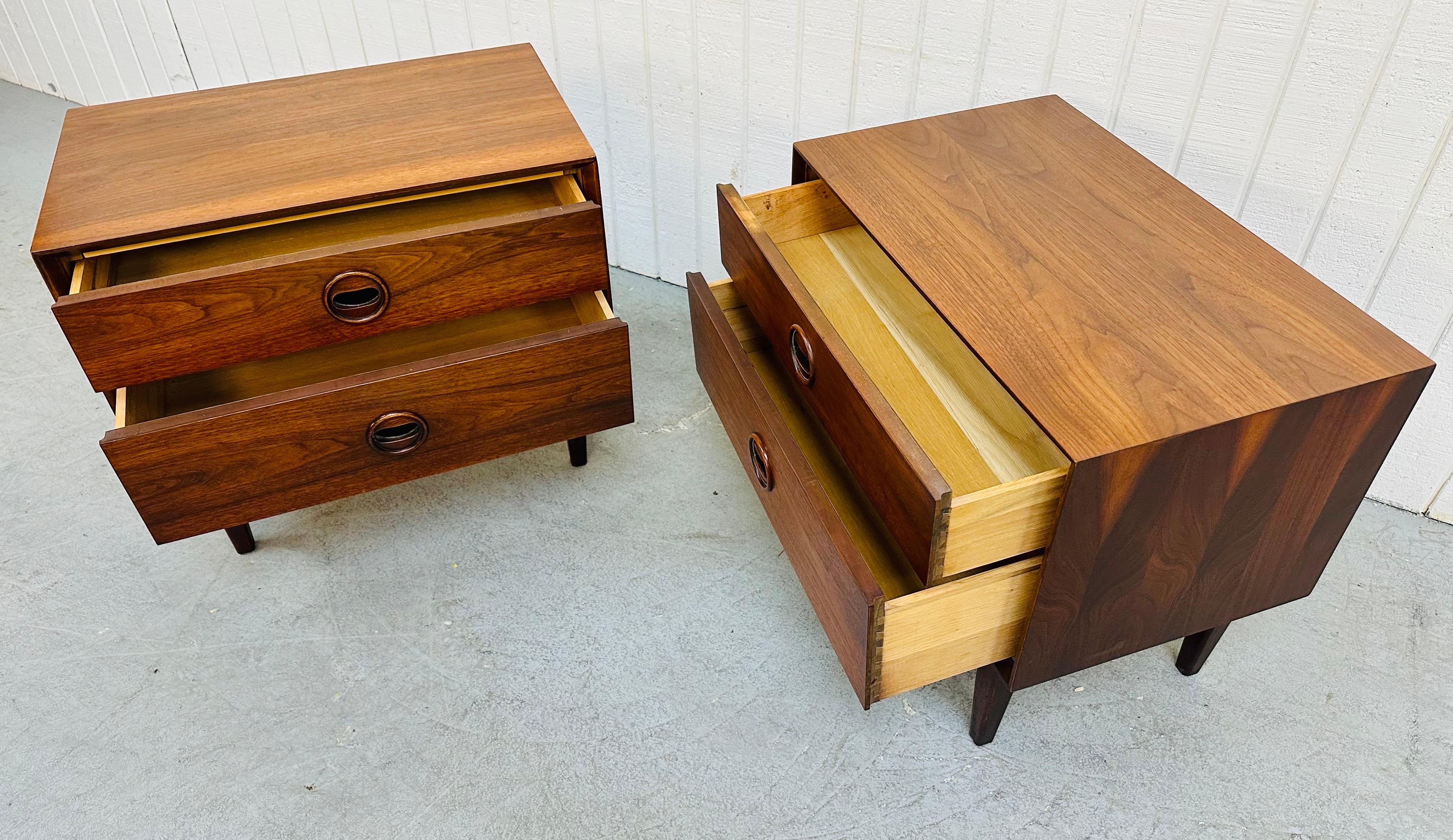 Wood Mid-Century Modern Jack Cartwright Walnut Nightstands, Set of 2