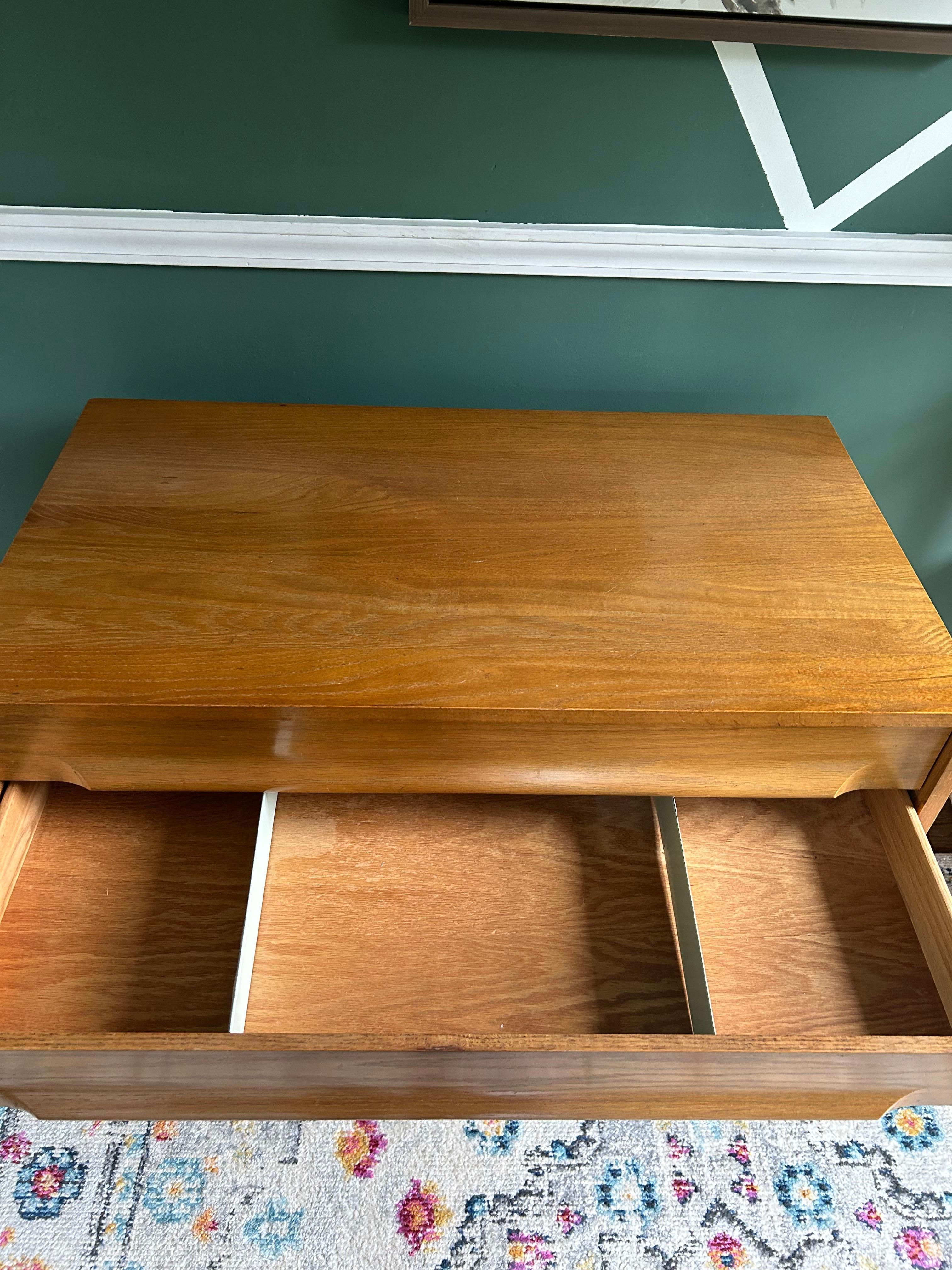Mid-Century Modern Jack Van Der Molan Gentleman's Dresser for Vanleigh For Sale 7