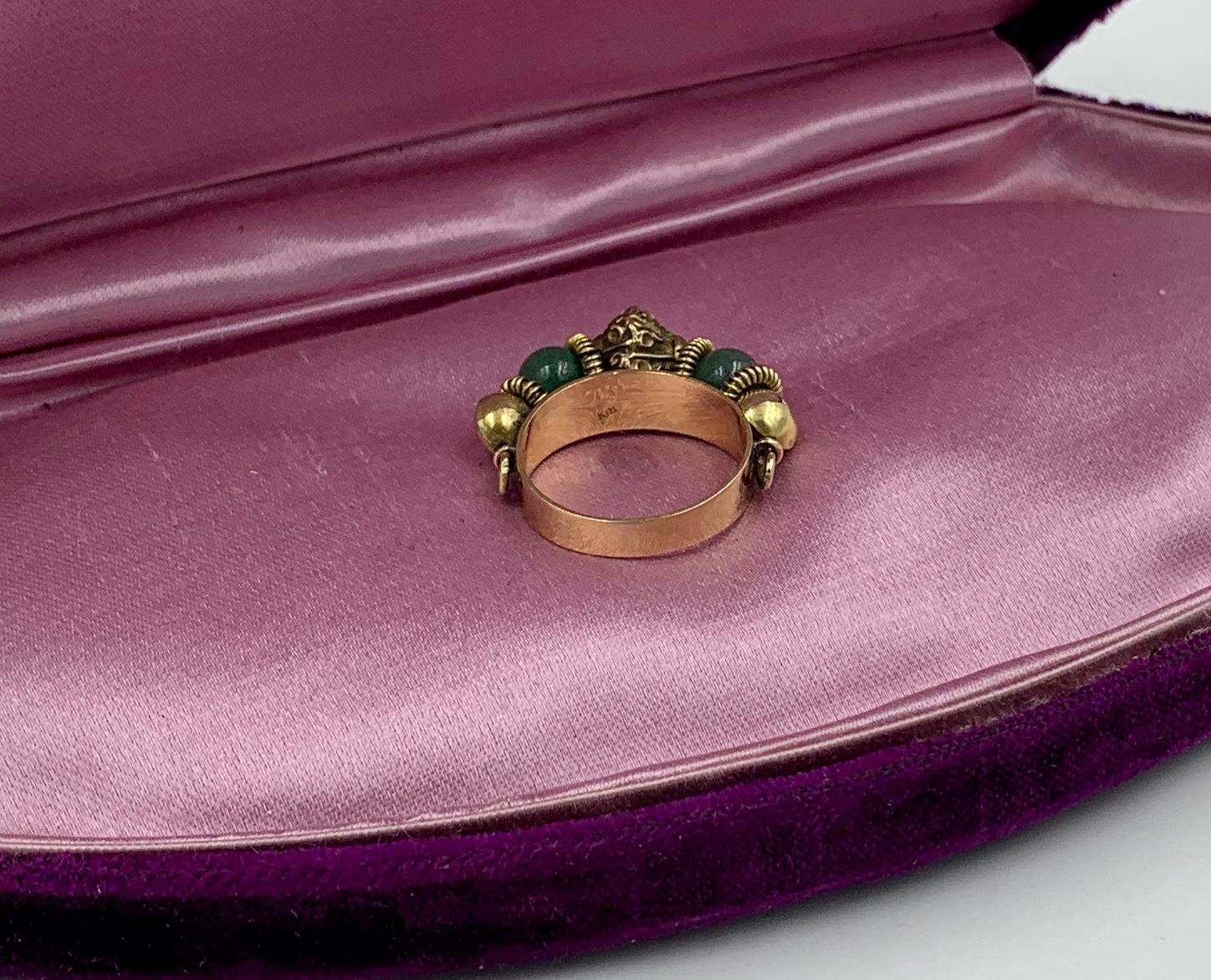 Mid-Century Modern Jade 18 Karat Gold Ring Moghul Style Bead 4