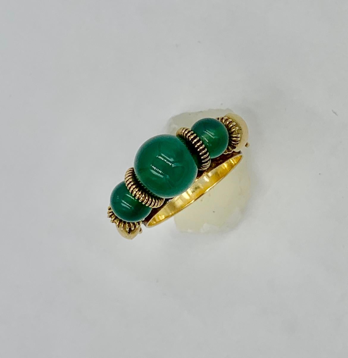 Ball Cut Mid-Century Modern Jade 18 Karat Gold Ring Moghul Style Bead