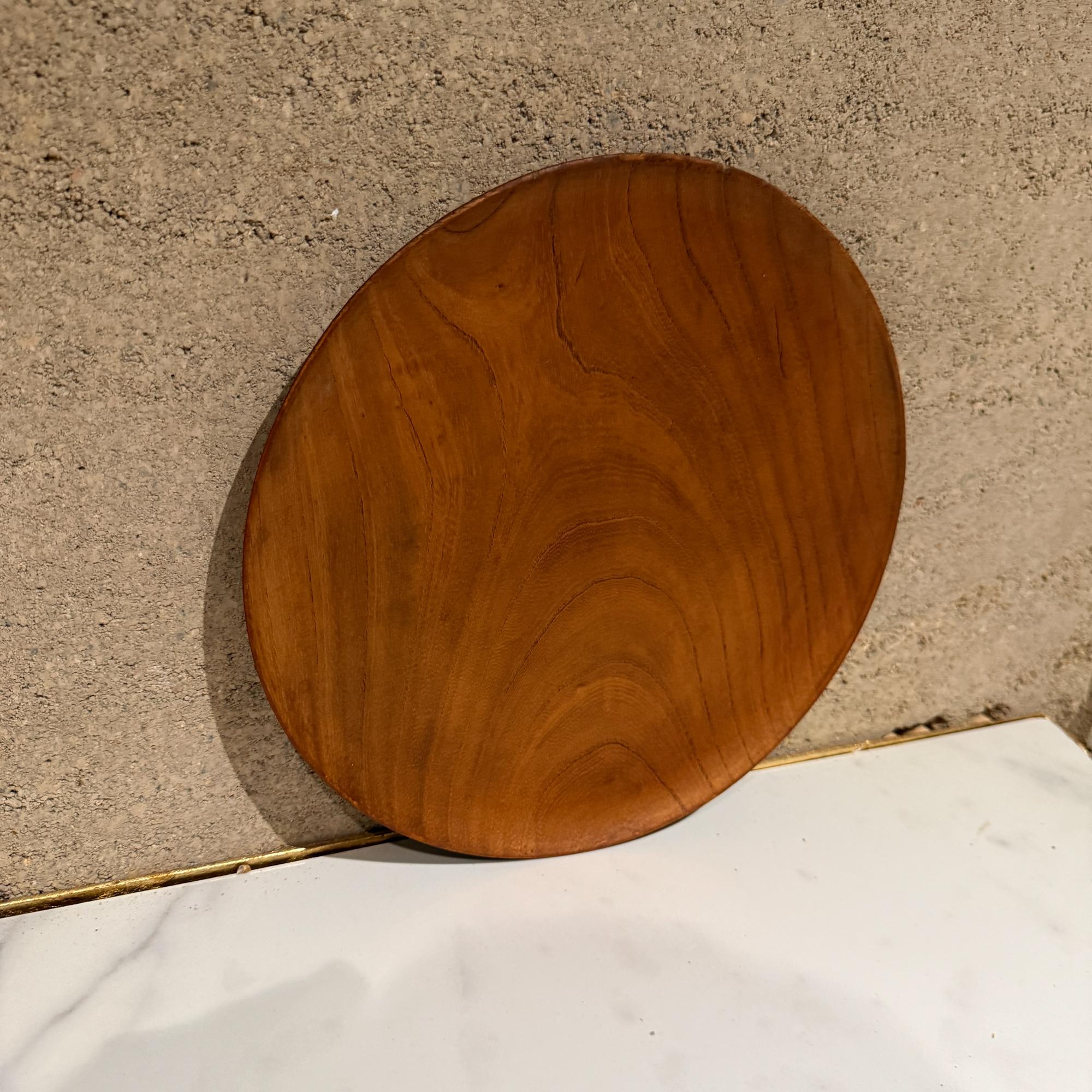 Mid-Century moderno Vassoio per piatti in compensato curvato del Giappone, metà del secolo scorso, teak in vendita