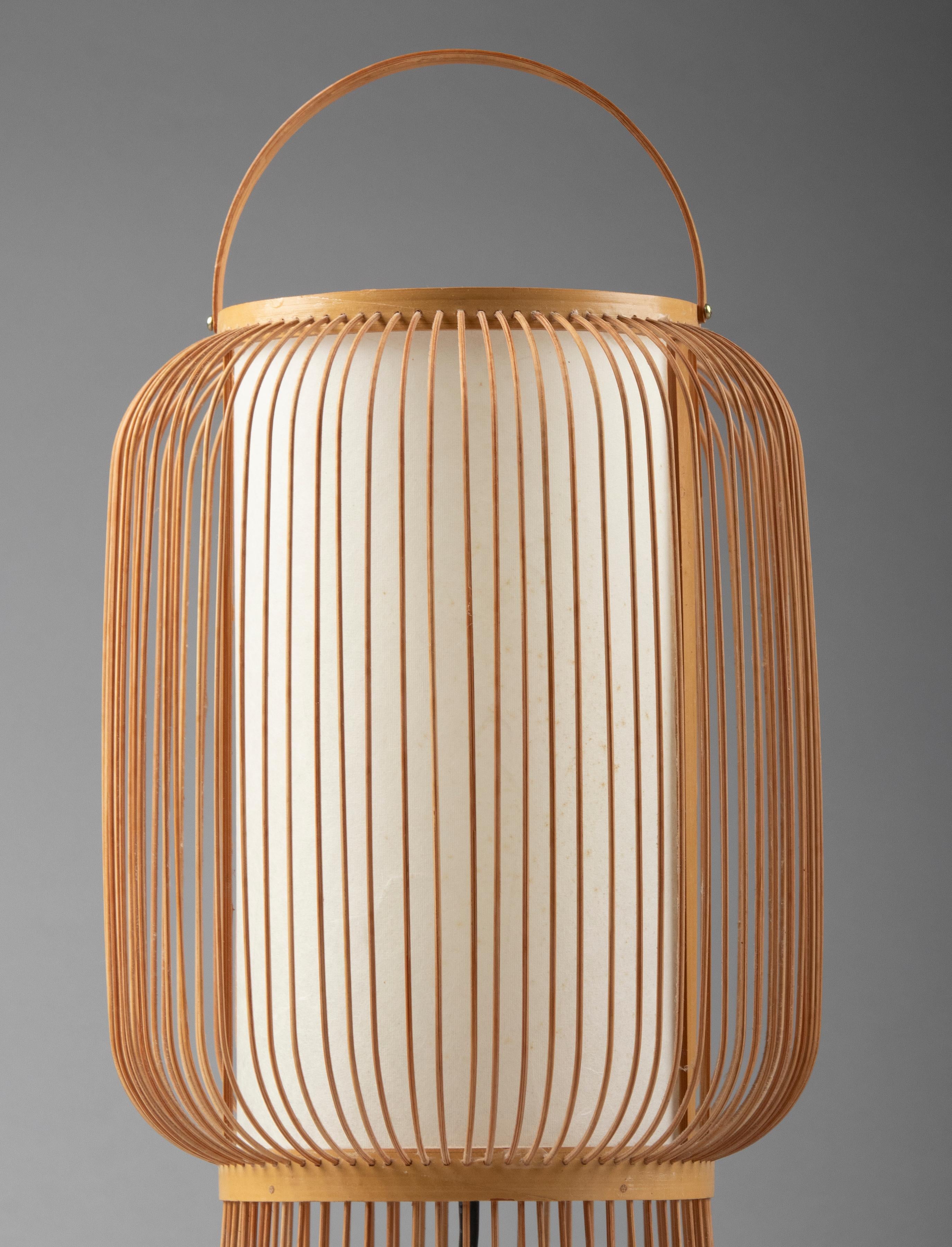 Hand-Crafted Mid-Century Modern Japanese Bamboo Spokes Lantern Lamp