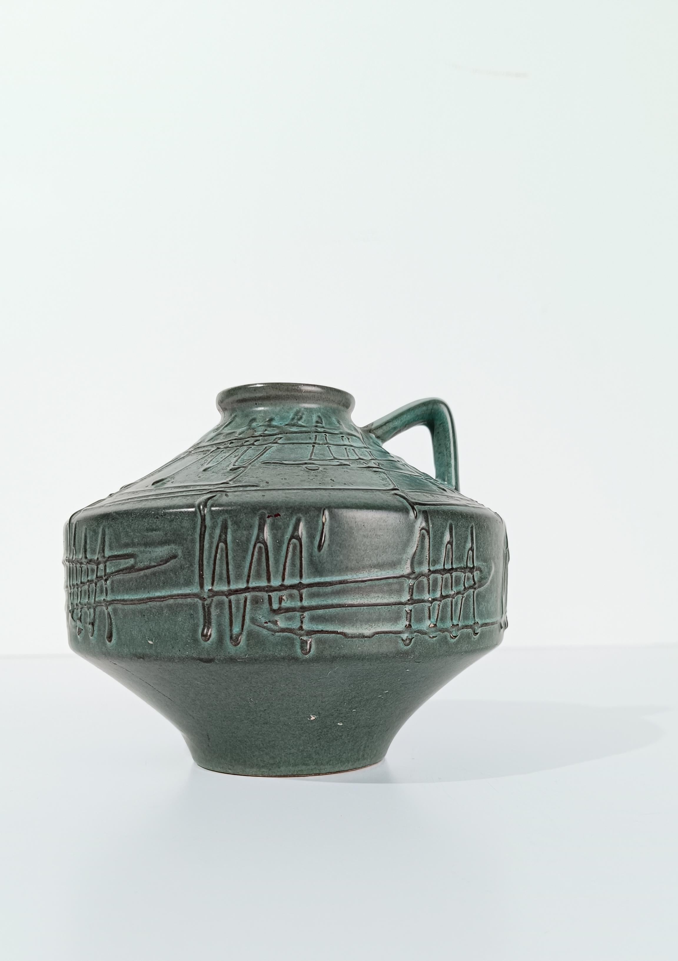Mid Century Modern Jar / Vase im primitiven Stil aus Westdeutschland, 70er Jahre (Keramik) im Angebot