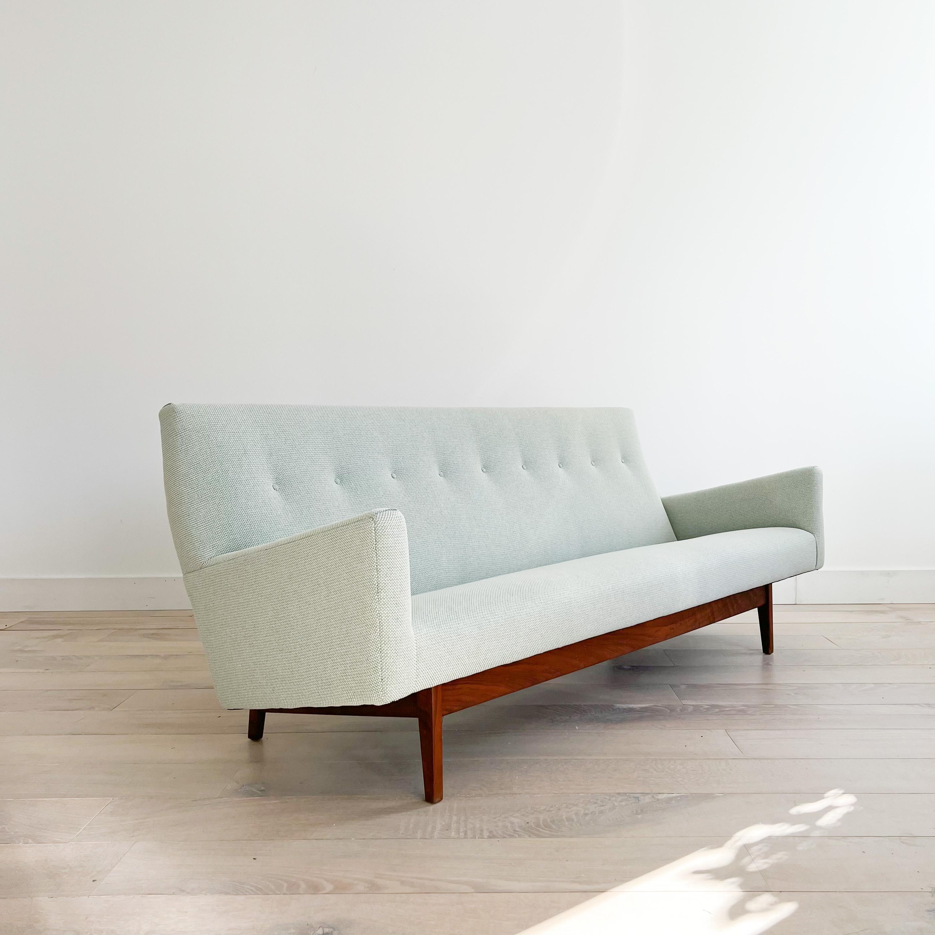 Mid-Century Modern Jens Risom U150 Sofa w/ New Mint Green Upholstery 7
