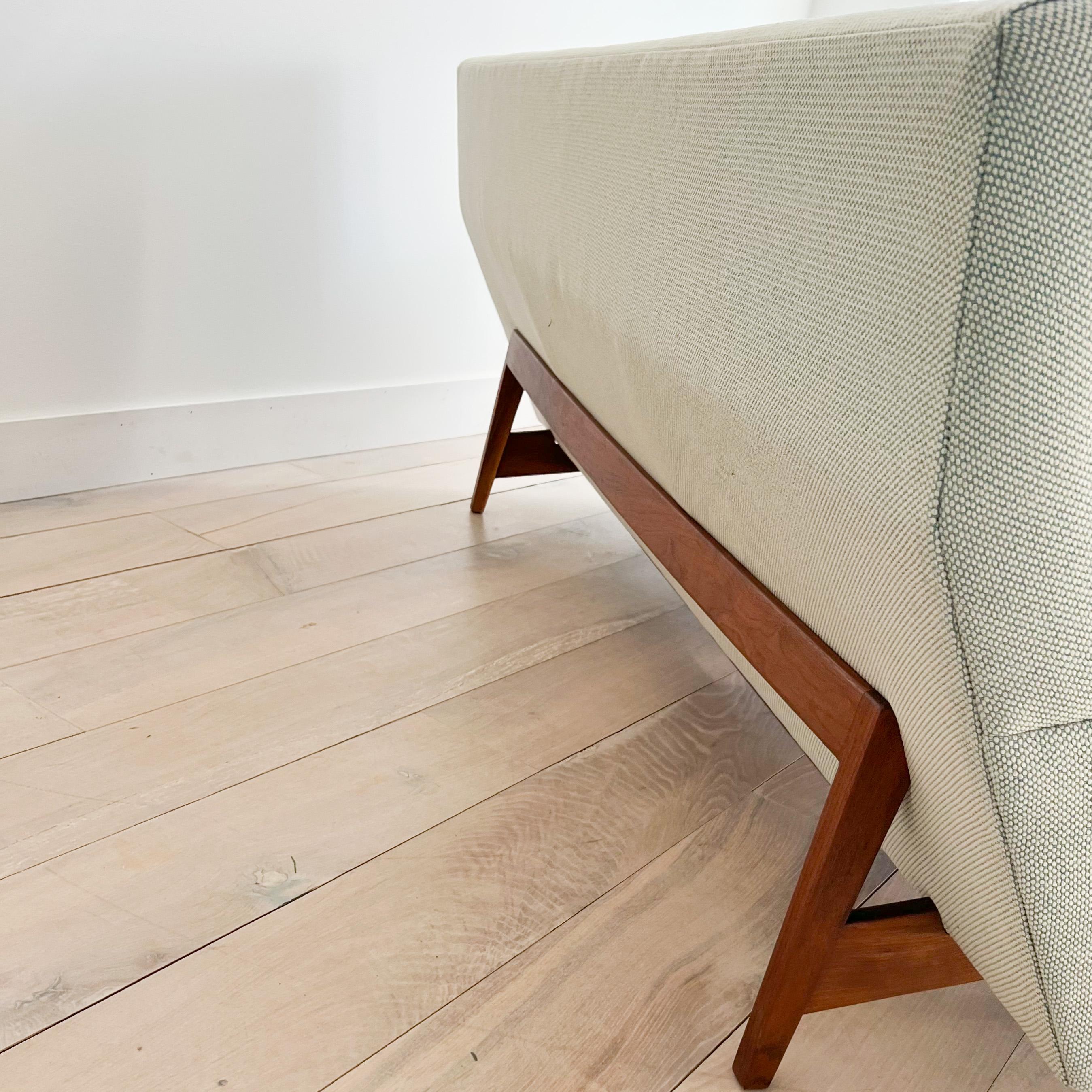 Mid-Century Modern Jens Risom U150 Sofa w/ New Mint Green Upholstery 8