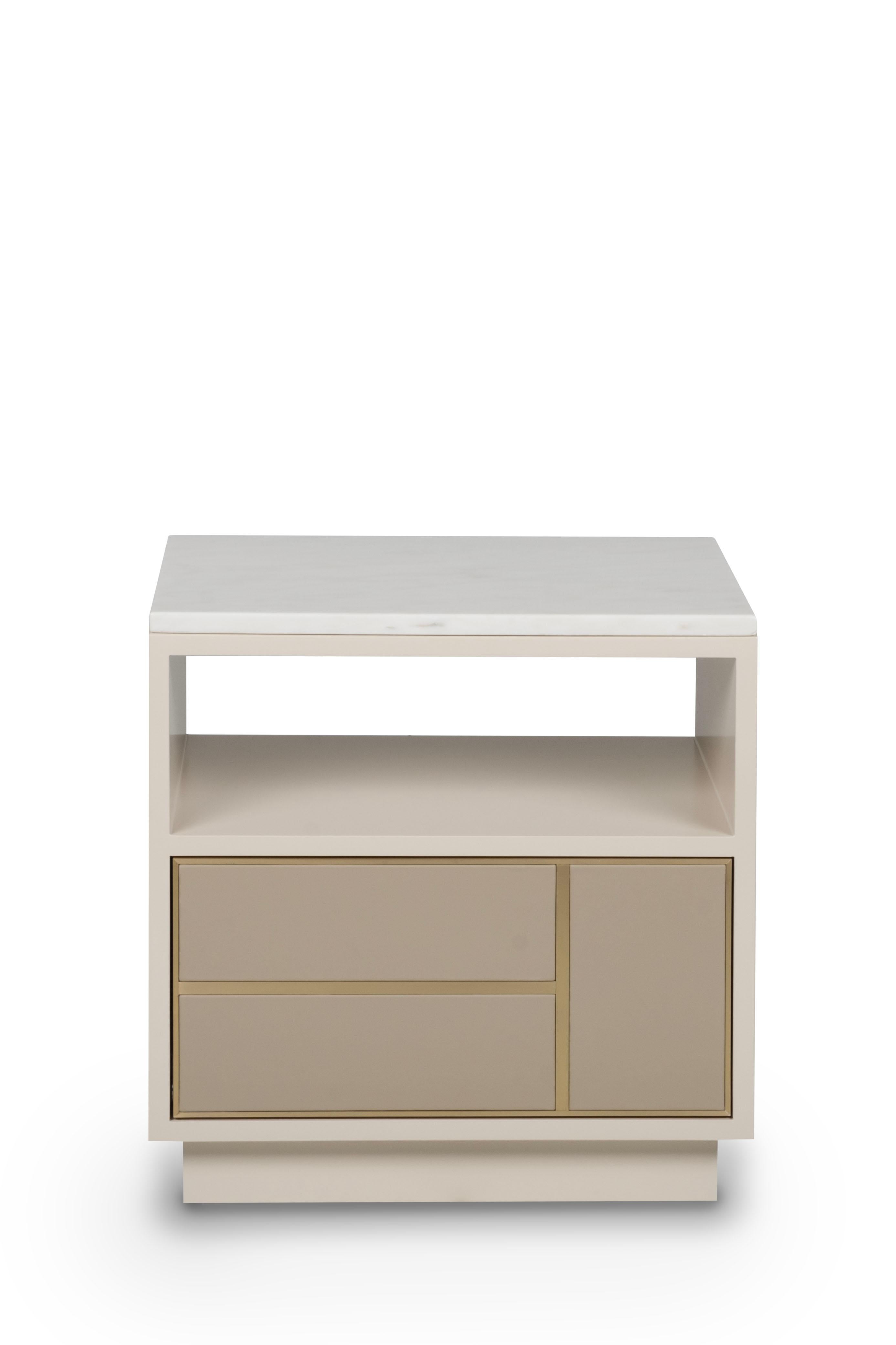 Portugais Modernité du milieu du siècle Jensen Ensemble 2 tables de nuit Tables de chevet, marbre, Greenapple en vente