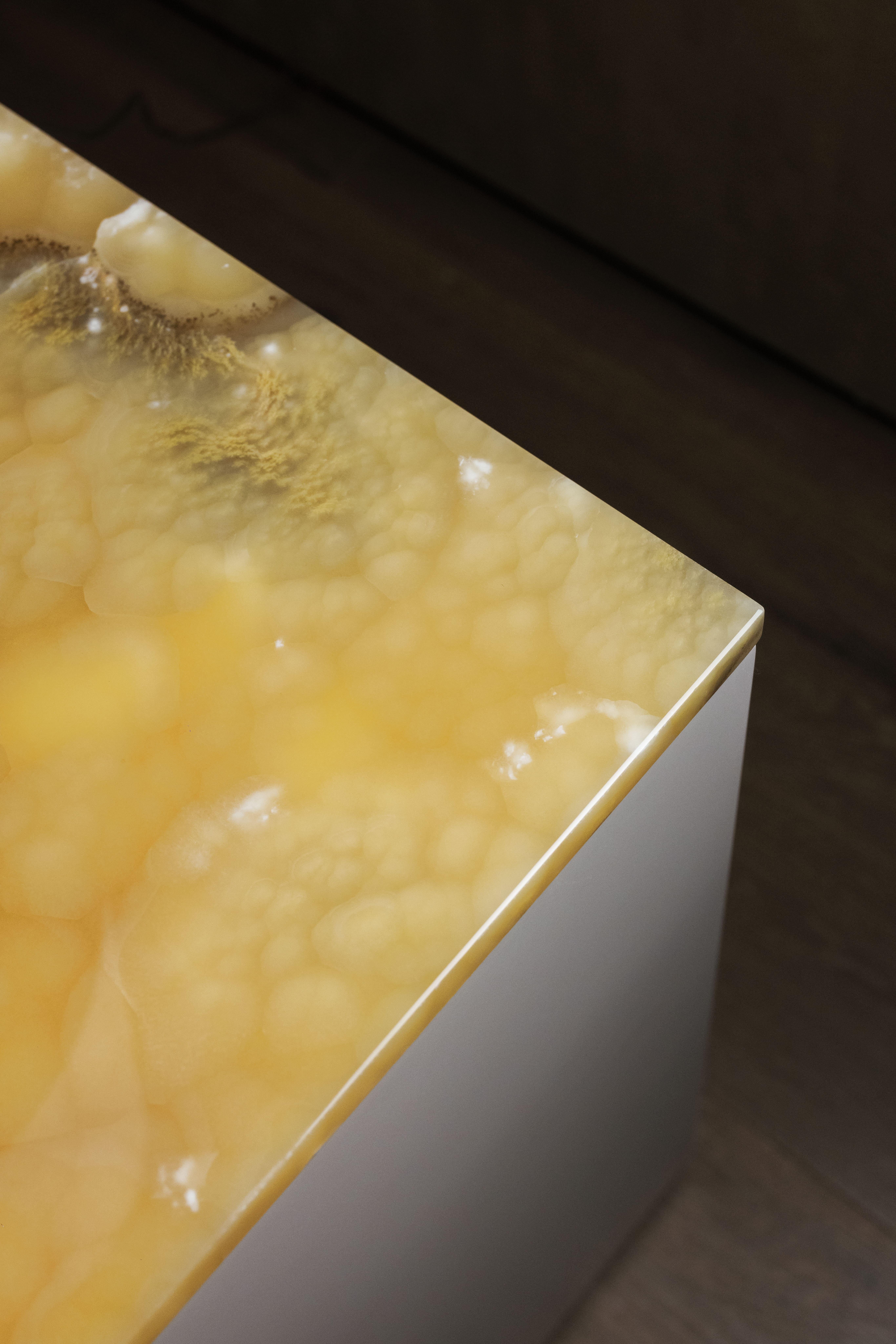 Modernité du milieu du siècle Jensen Ensemble 2 tables de nuit Tables de chevet, Onyx, Greenapple en vente 2