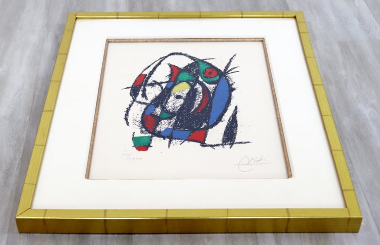 Mid-Century Modern Joan Miro Framed Pencil Signed Lithograph in Colors 53/80 In Good Condition For Sale In Keego Harbor, MI