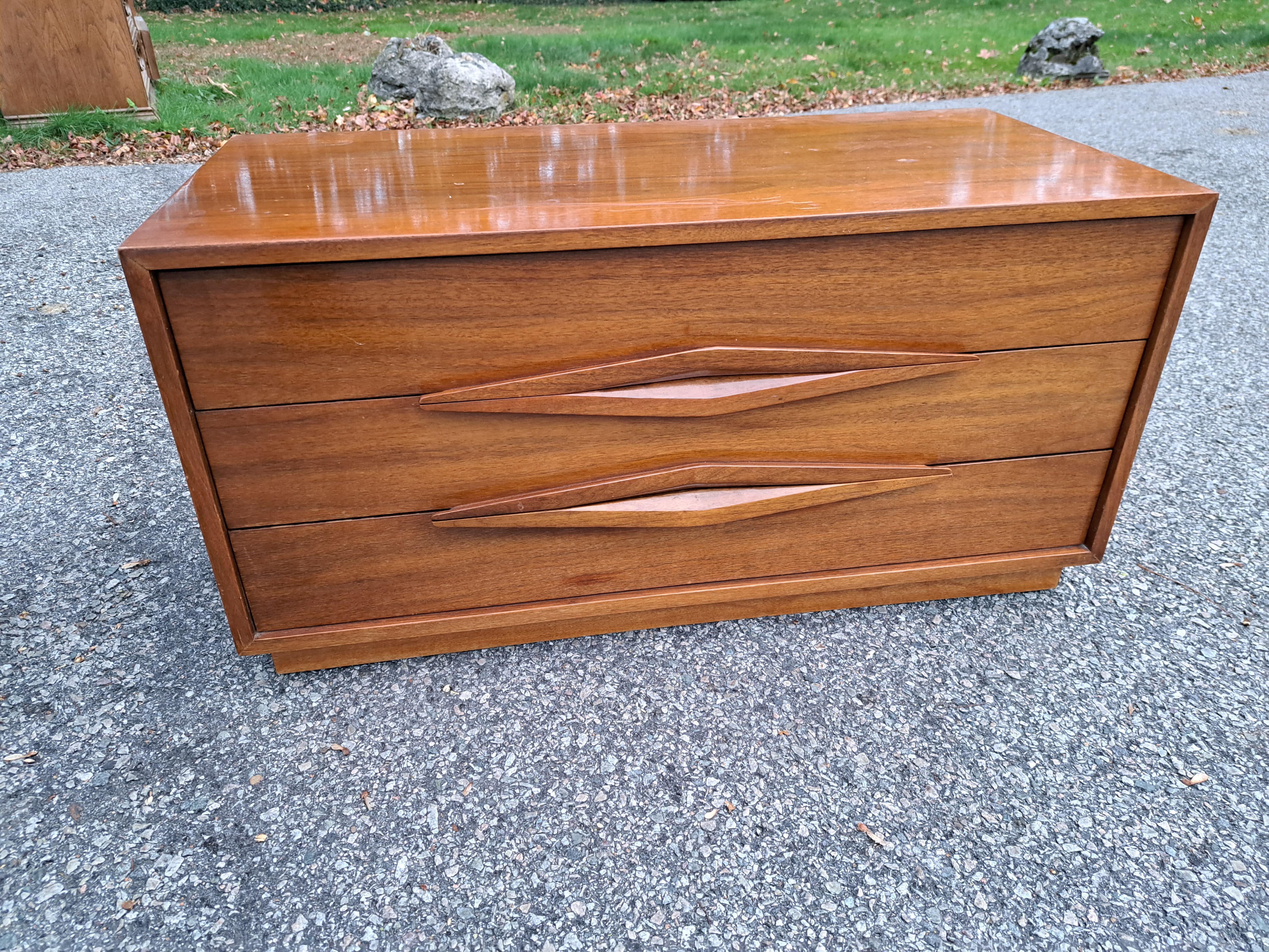 American Mid-Century Modern John Cameron Three Drawer Lowboy Chest of Drawers For Sale