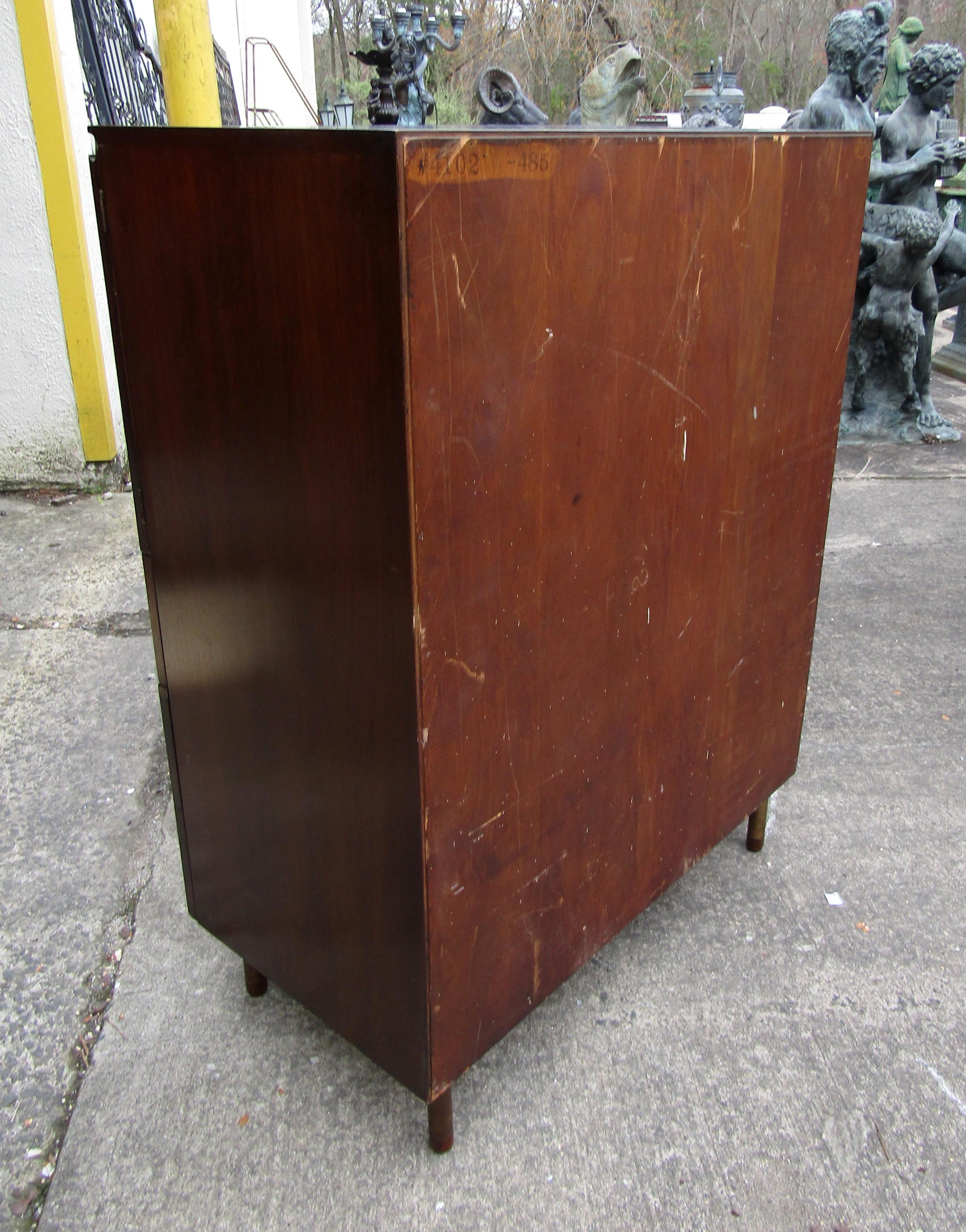 Mid-Century Modern John Stuart Cabinet For Sale 10