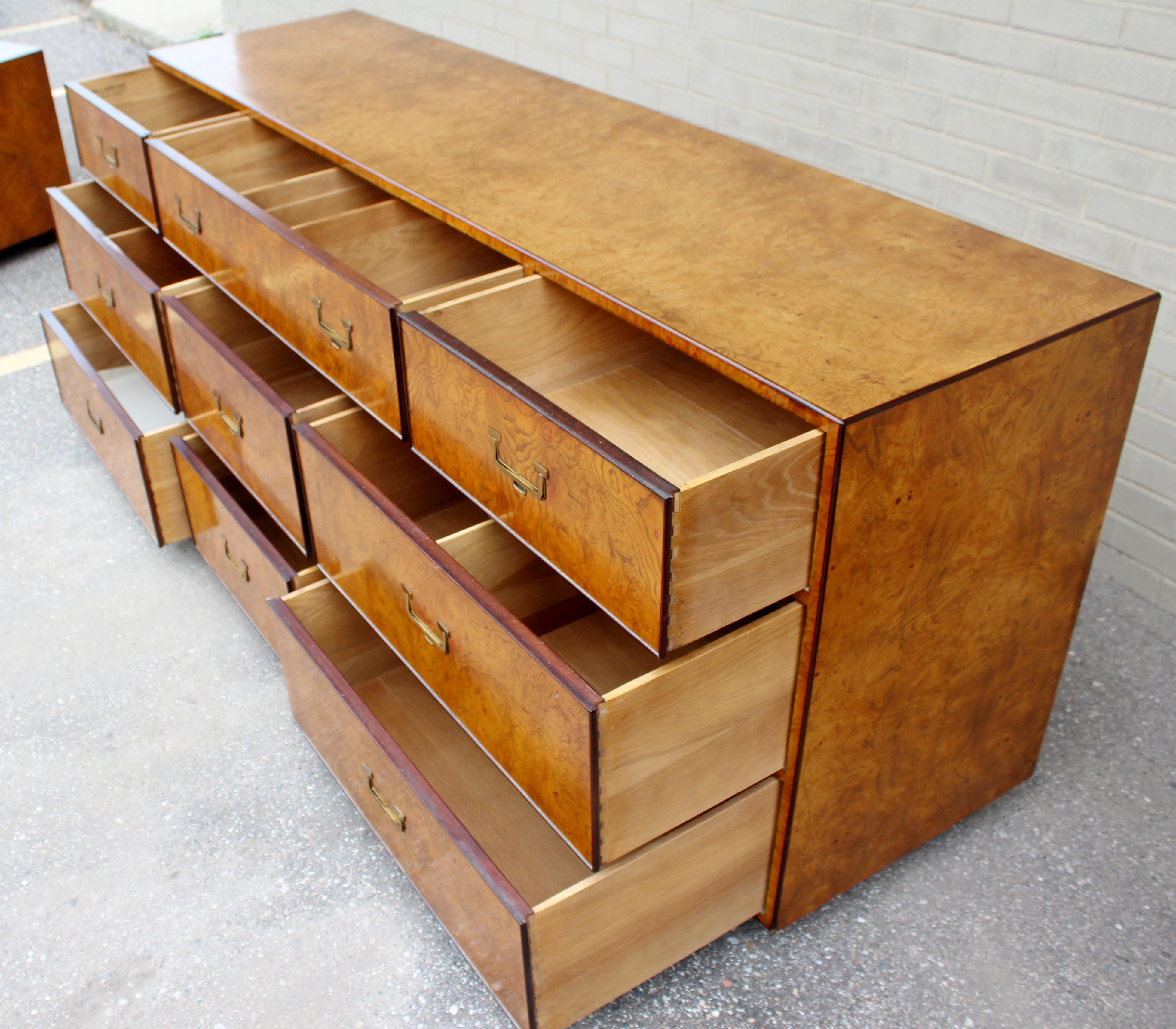Mid-Century Modern John Widdicomb Burl Wood Brass Dresser Nightstands Set, 1960s 5