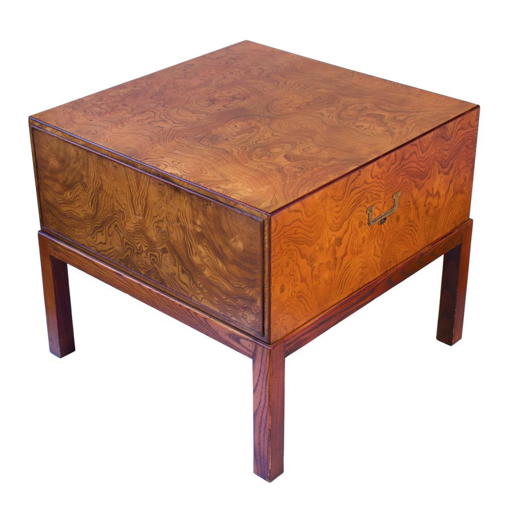 Late 20th Century Mid-century Modern John Widdicomb Side Table, Grand Rapids, MI For Sale