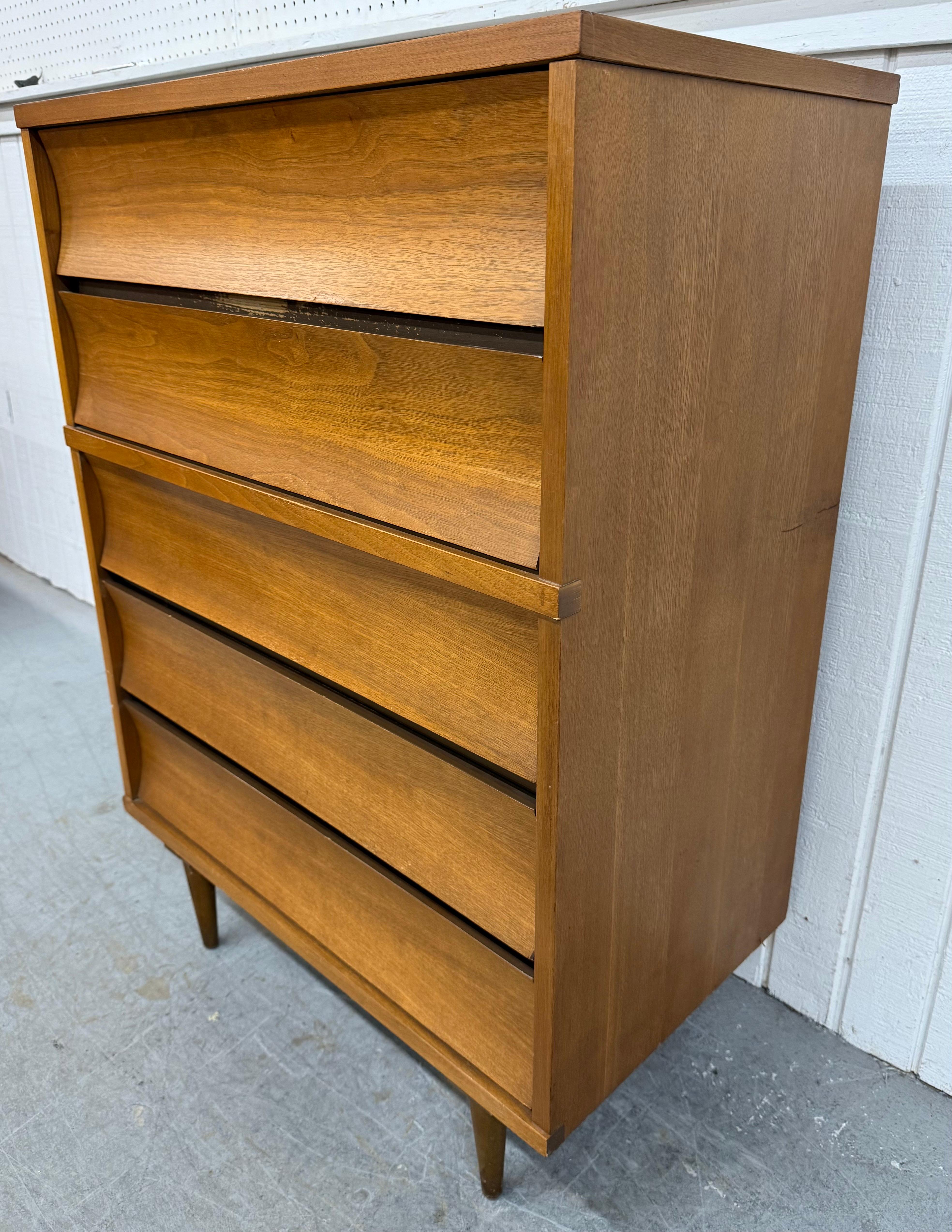 Mid-Century Modern Johnson Carper Walnut Concave High Chest In Good Condition In Clarksboro, NJ