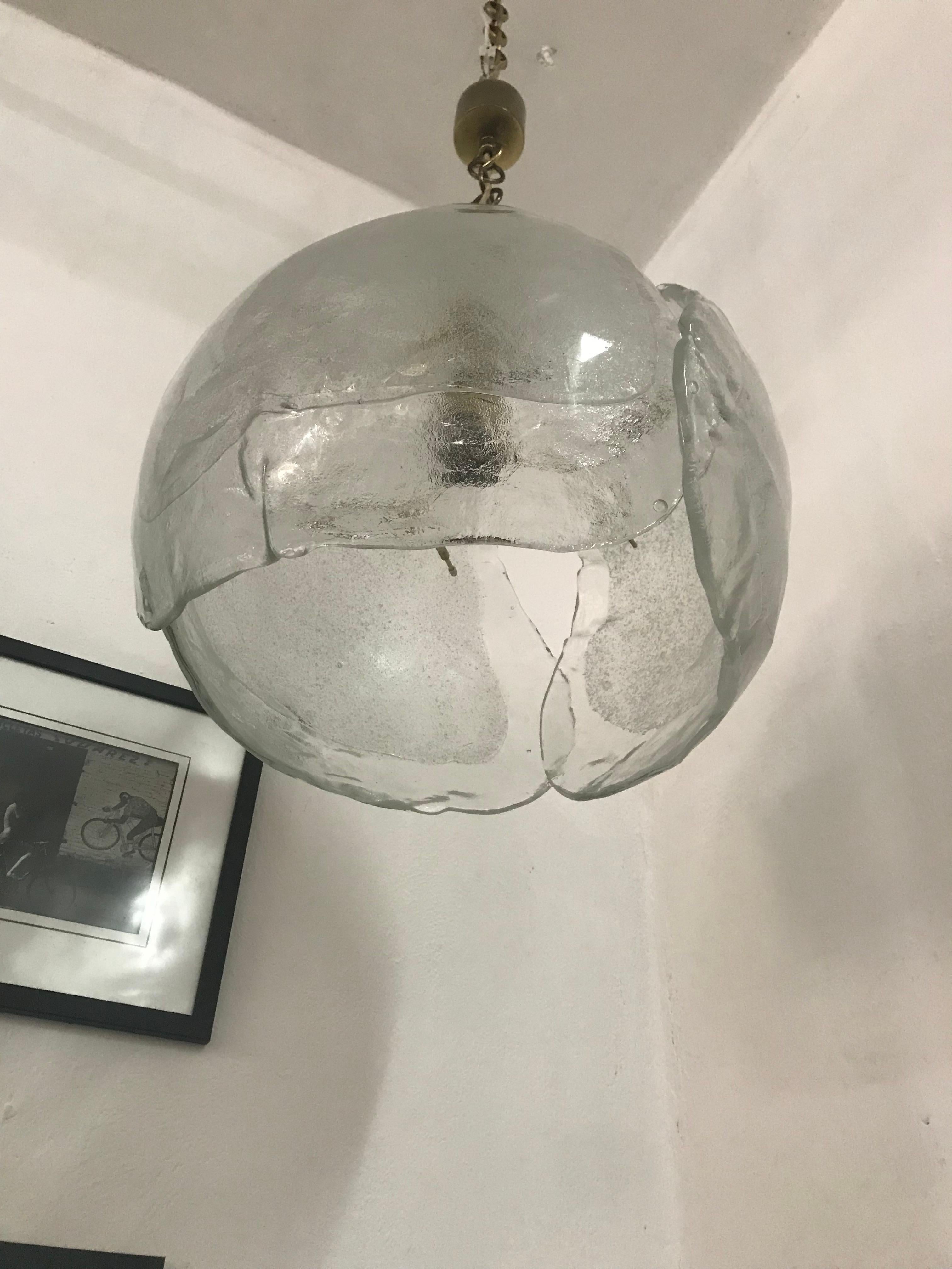 Ottone Lampadario moderno di metà secolo Kaiser Leuchten con vetro Mazzega in vendita