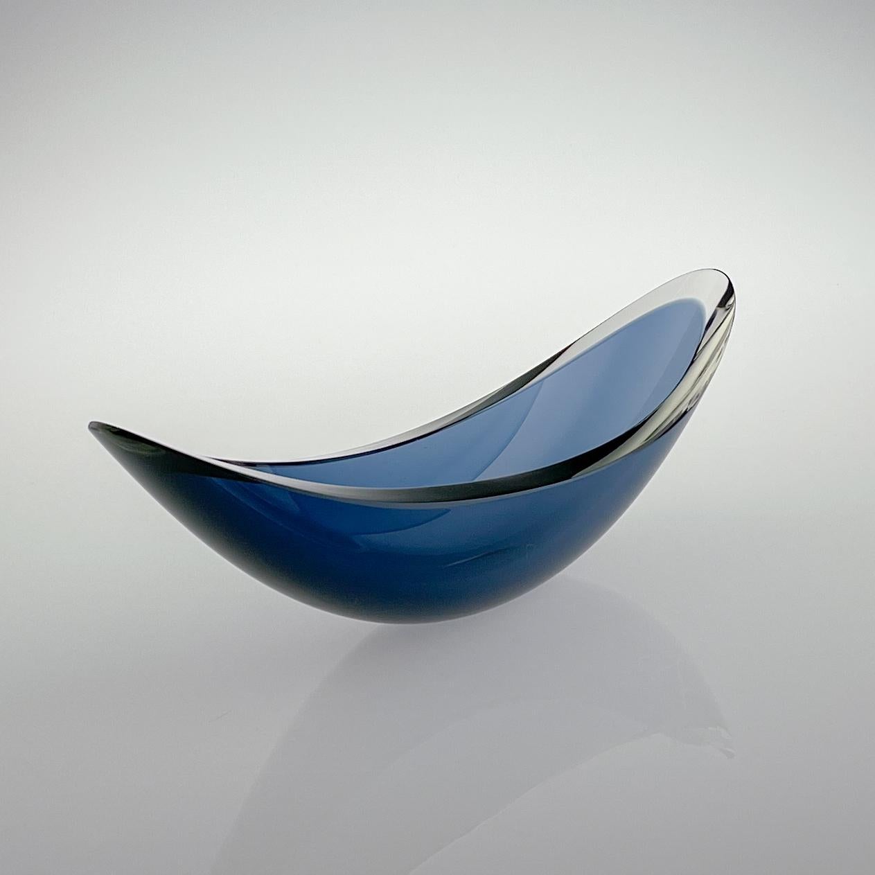 Glass Mid Century Modern Kaj Franck, Artglass Object, 
