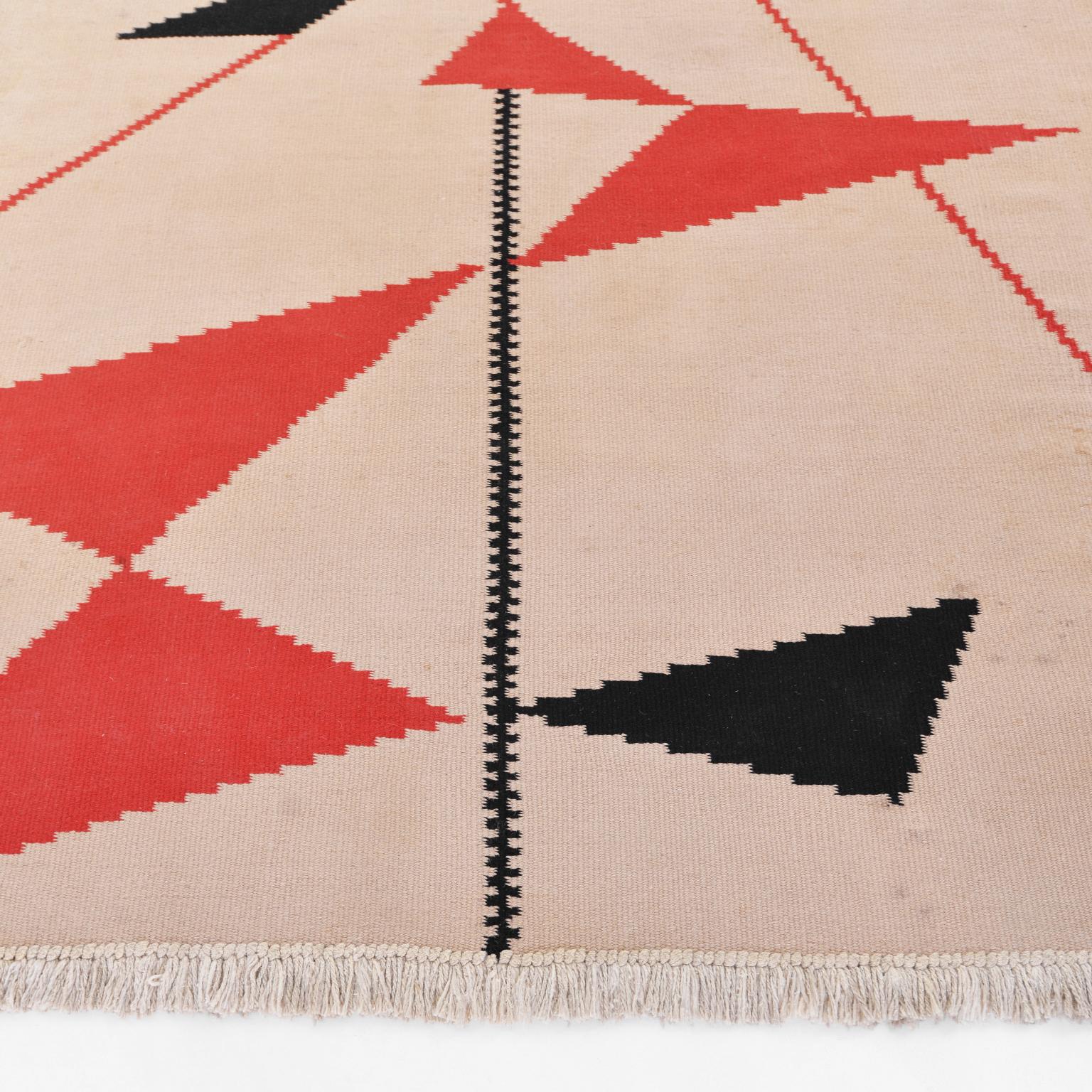 Hand-Woven Mid-Century Modern Kelim Rug, Hand Woven Wool, Geometric Decoration, circa 1950 For Sale