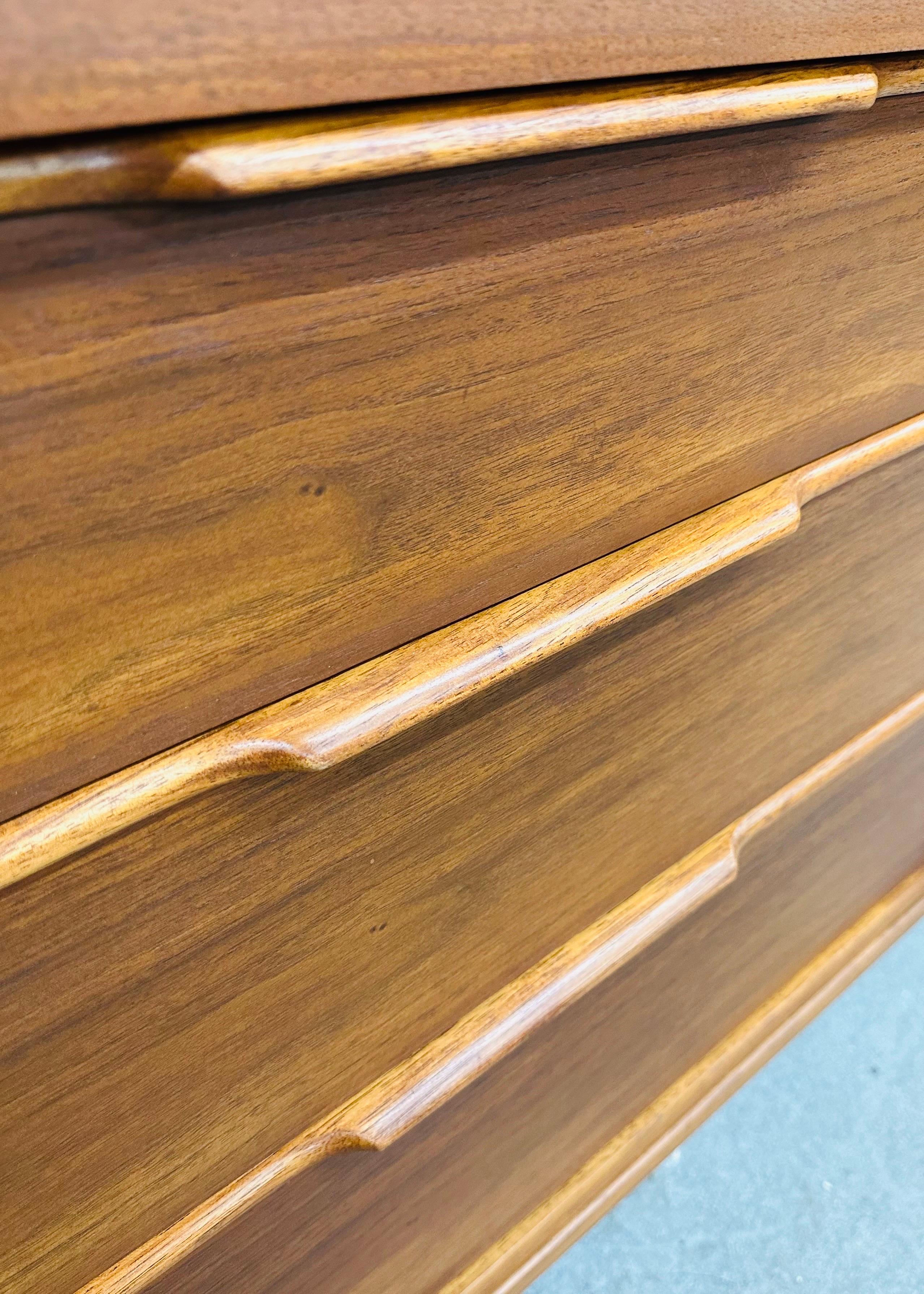 Wood Mid-Century Modern Kent Coffey “Carefree” Walnut Dresser For Sale