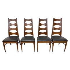 Mid-Century Modern Kent Coffey Catseye Walnuss Esszimmerstühle - Satz von 4