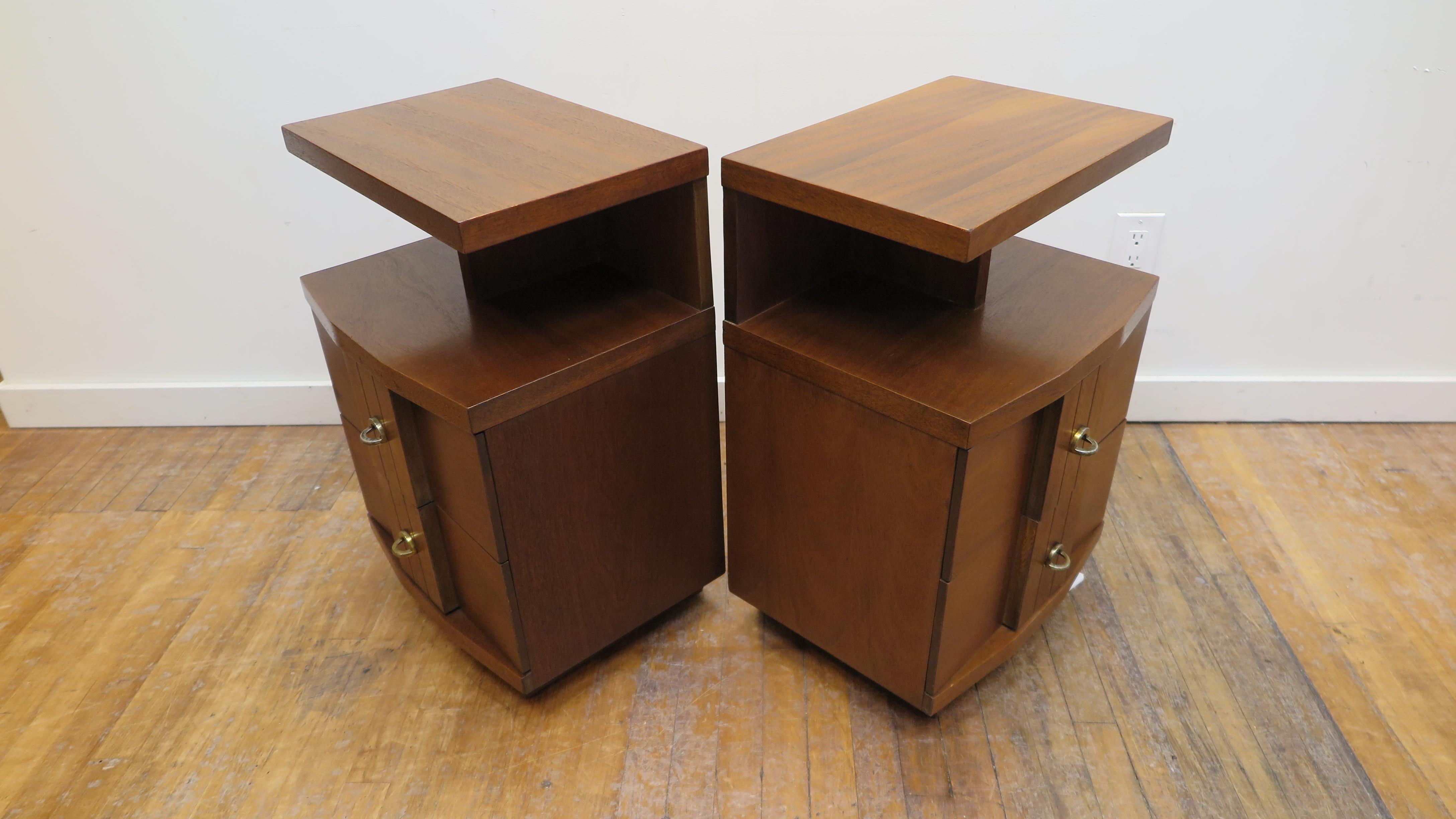 Mid-Century Modern Kent Coffey Night Stand Side Tables In Good Condition In New York, NY